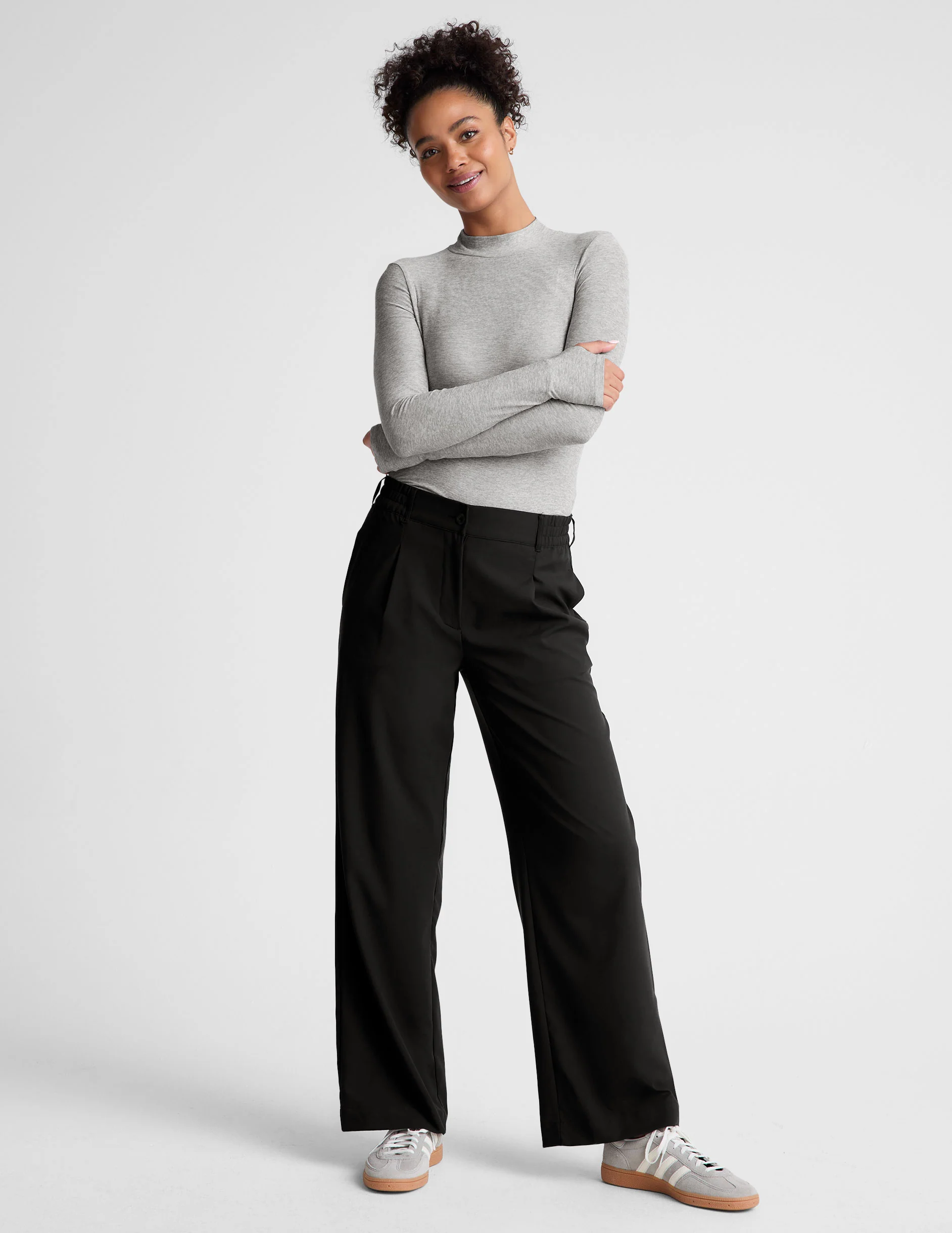 Featherweight Moving On Pullover - Onhollan