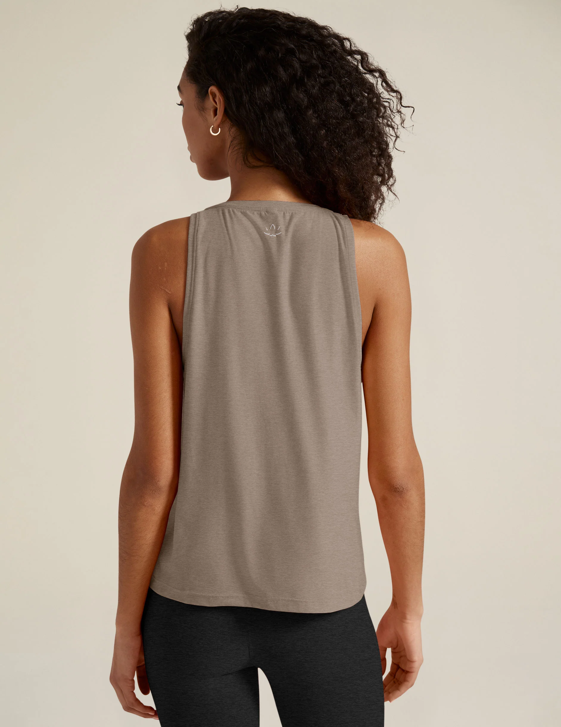 Featherweight Rebalance Tank - Onhollan