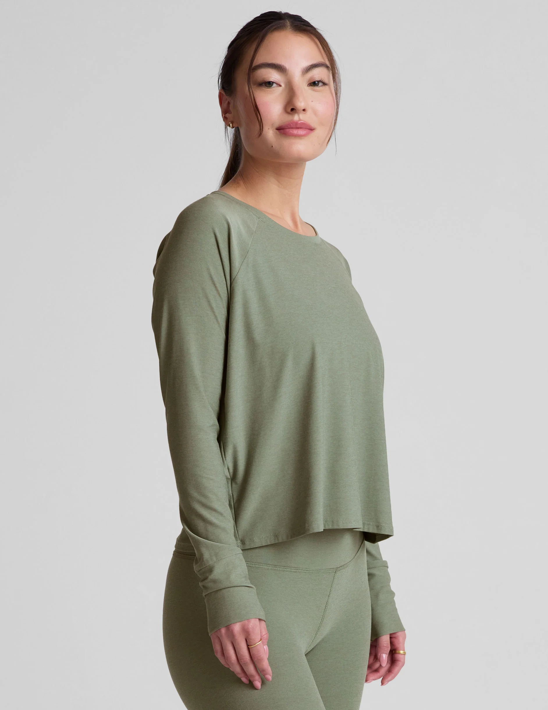 Featherweight Daydreamer Pullover - Onhollan