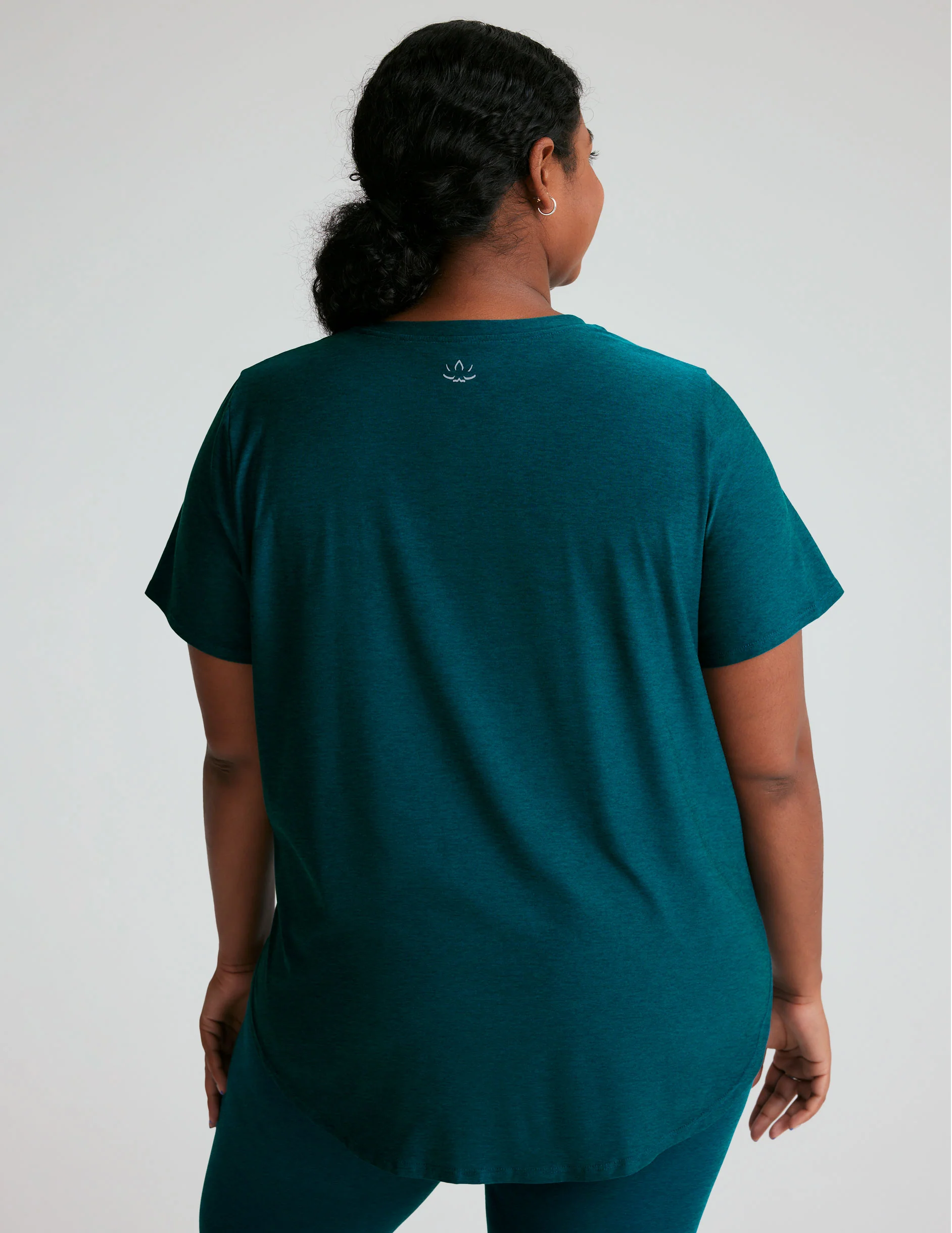 Featherweight On The Down Low Tee - Onhollan