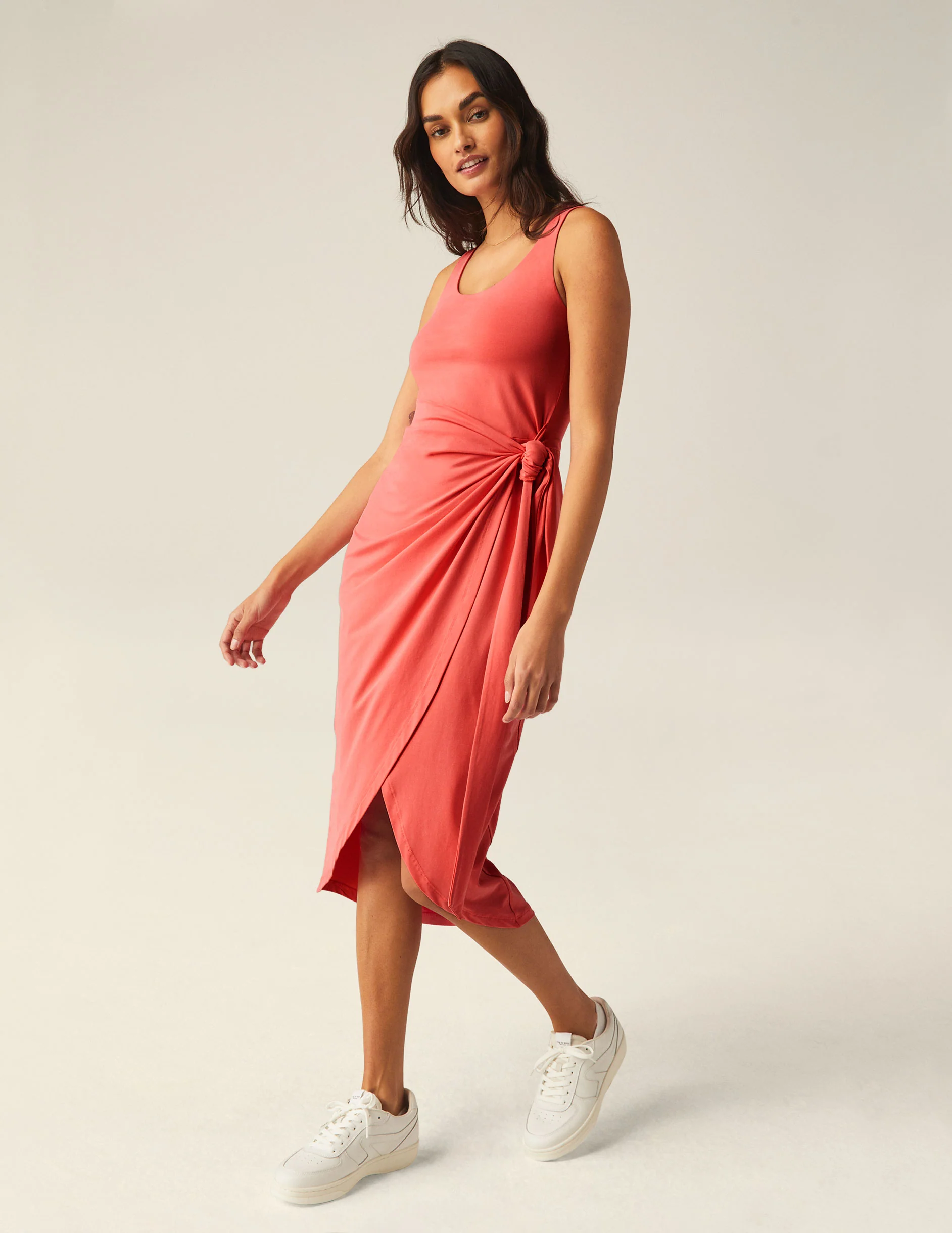 Intrigue Midi Dress - Onhollan