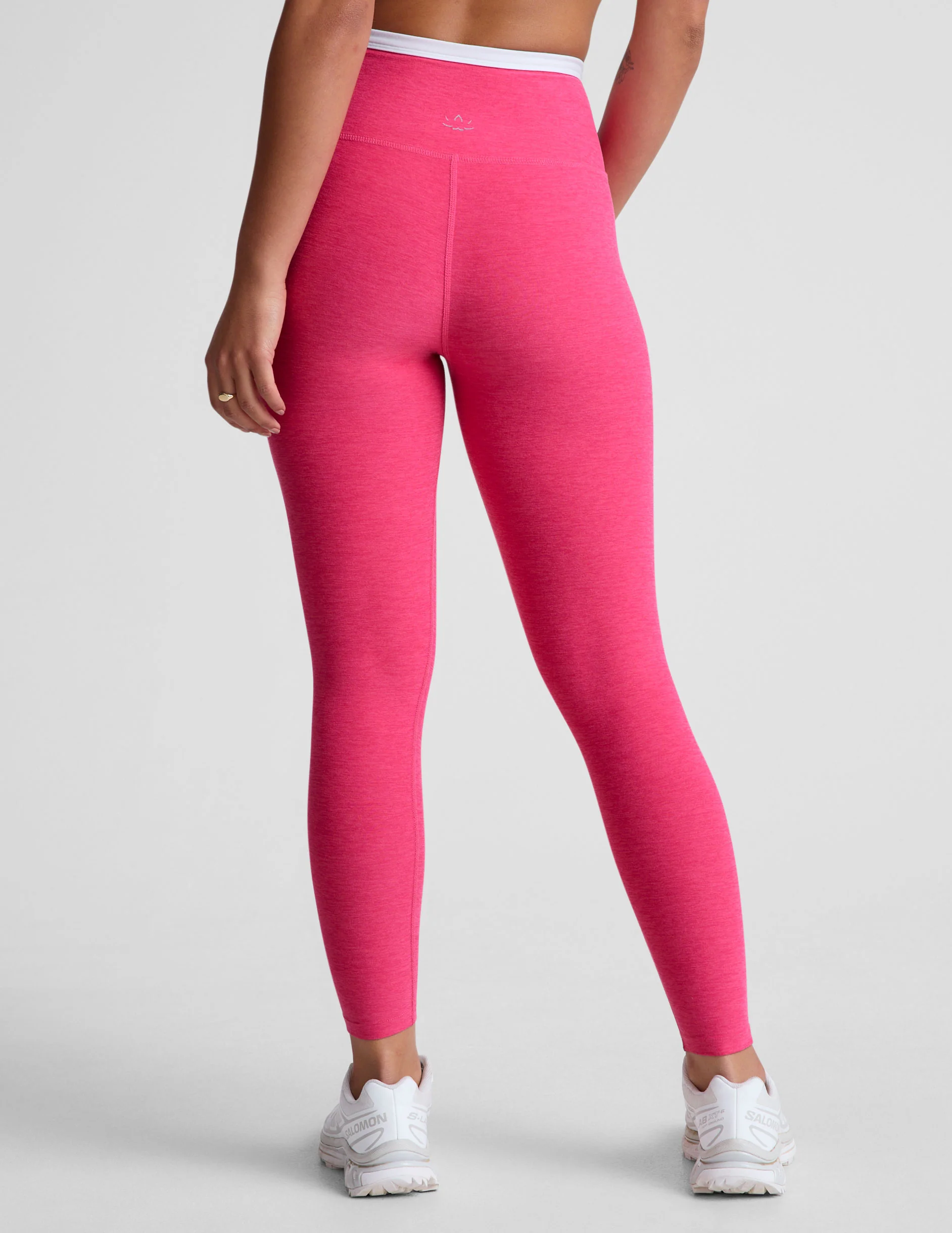 Spacedye Outlines High Waisted Midi Legging - Onhollan