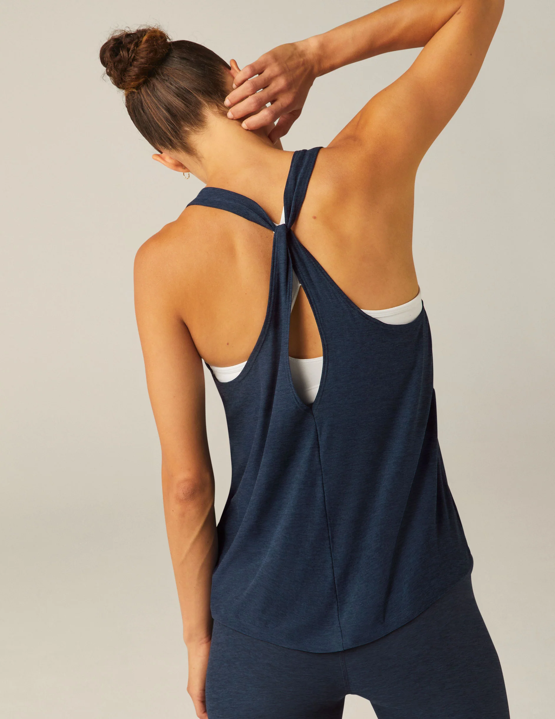 Featherweight Captivate Cutout Tank - Onhollan
