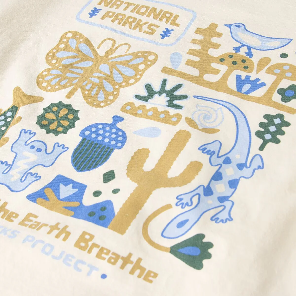 Women's Earth Breathe Collage Tee - Onhollan