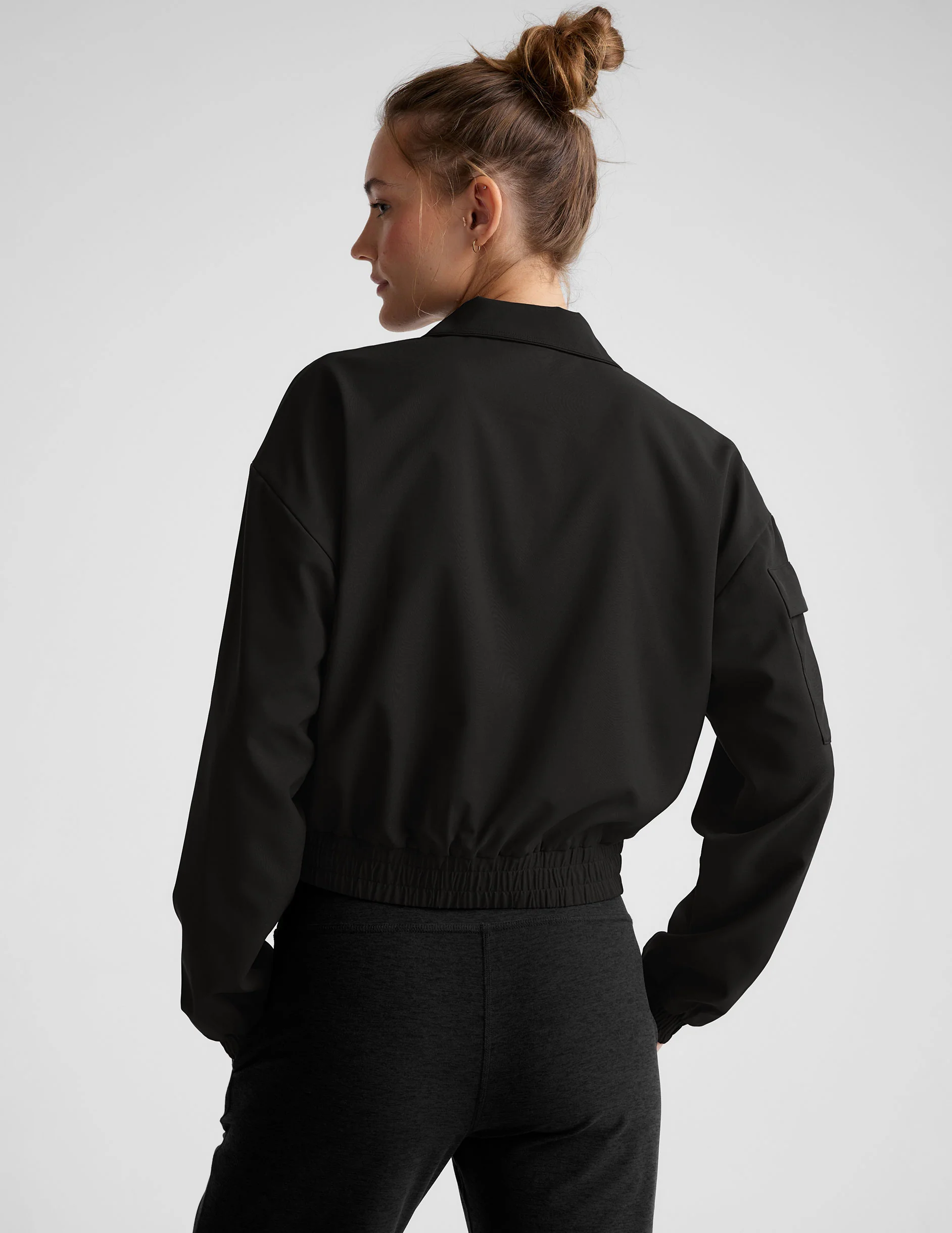 Status Pocket Sleeve Cropped Jacket - Onhollan
