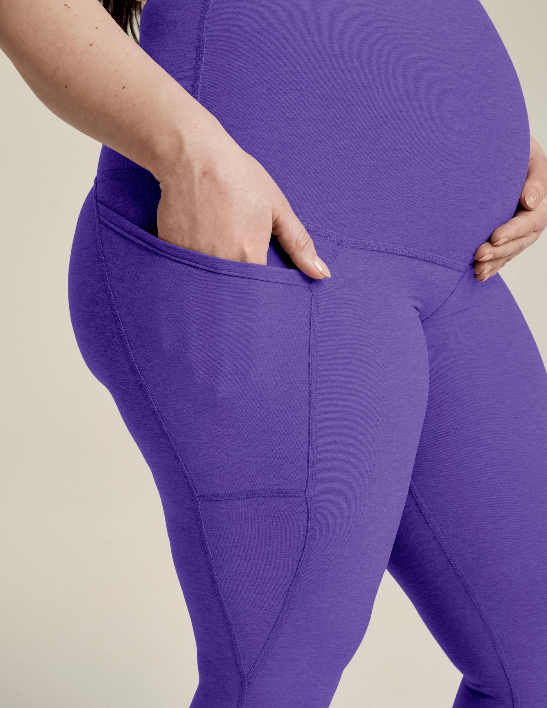 Spacedye Love the Bump Maternity Pocket Midi Legging - Onhollan