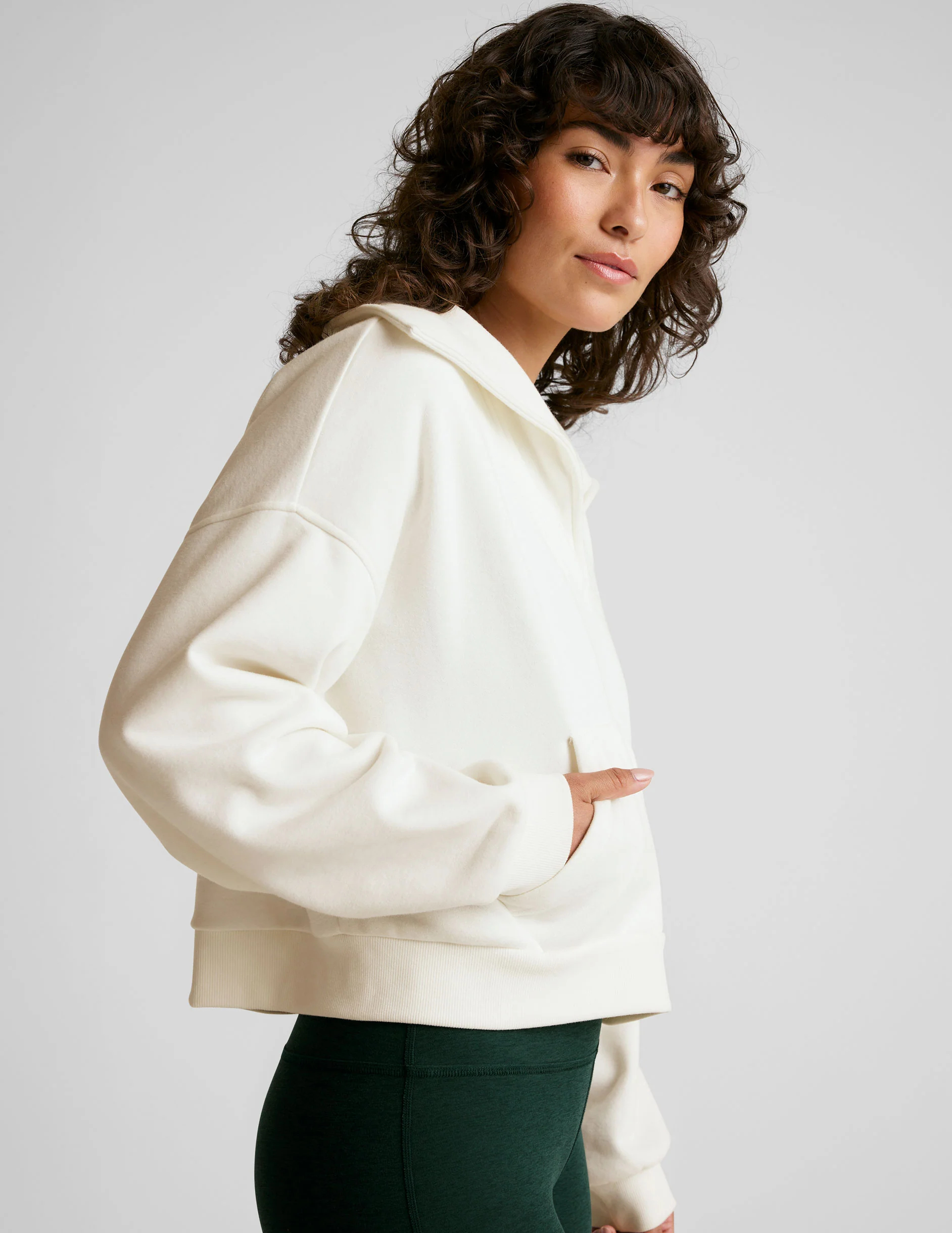 LuxeFleece Street Smart Pullover - Onhollan