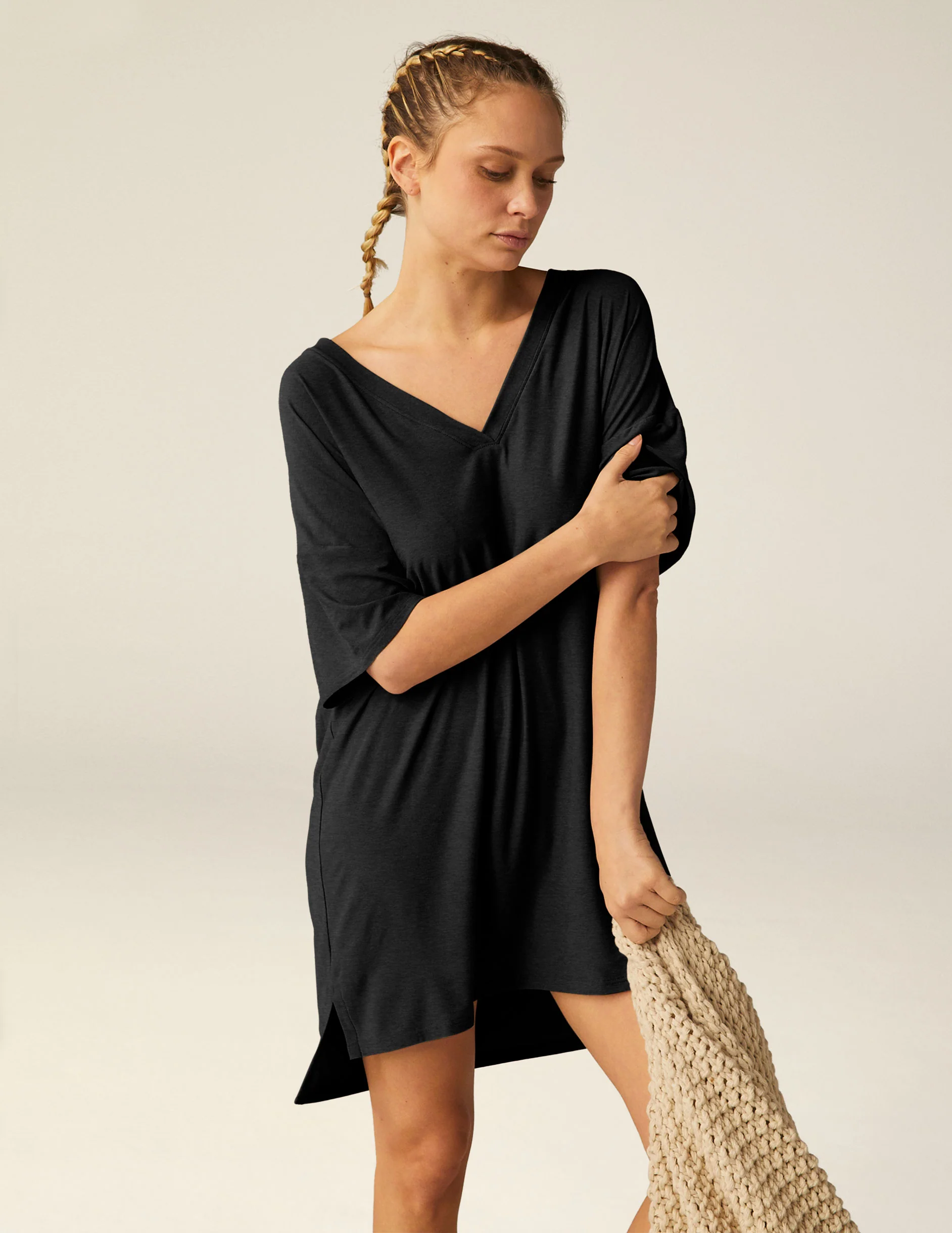 Featherweight V Rested Sleep Tee Dress - Onhollan