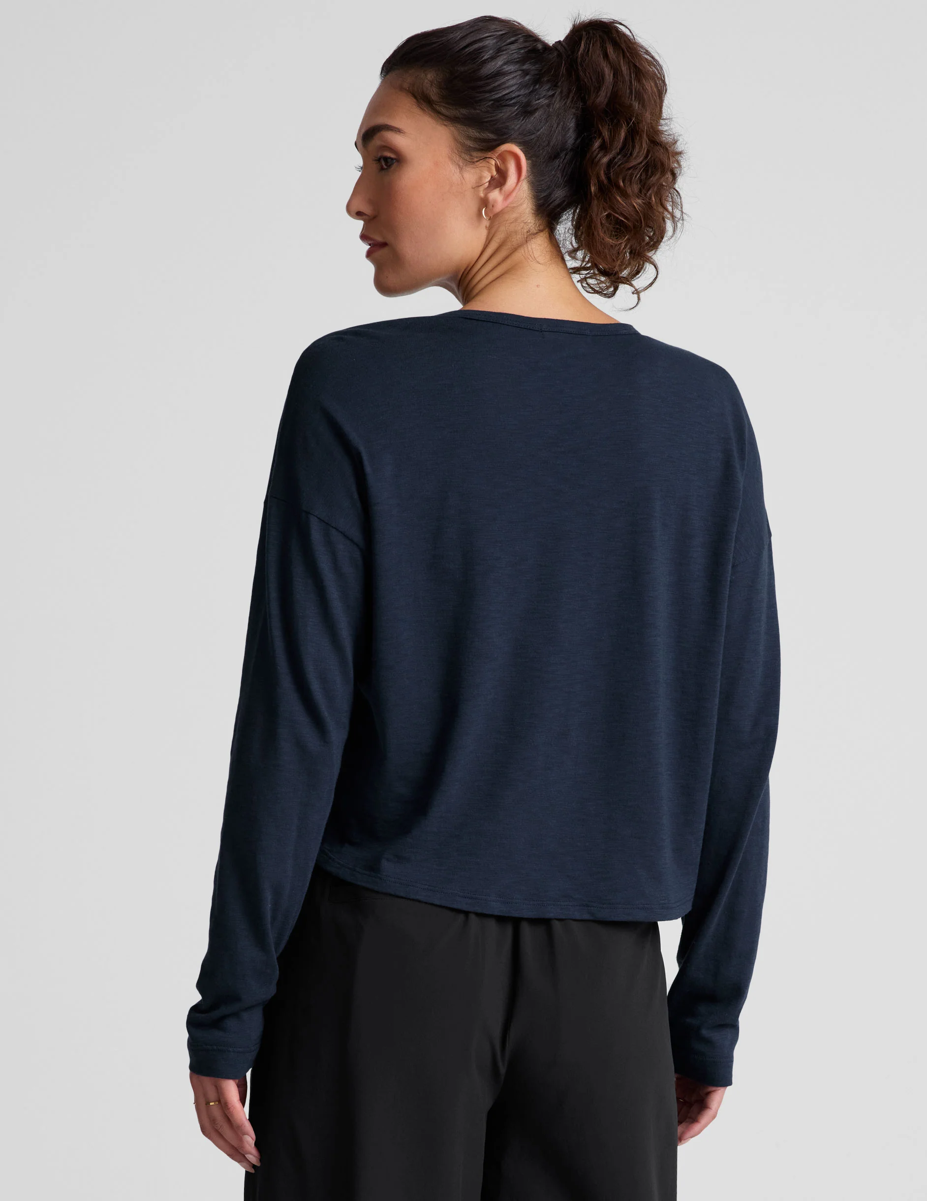 Signature High Low Long Sleeve Top - Onhollan