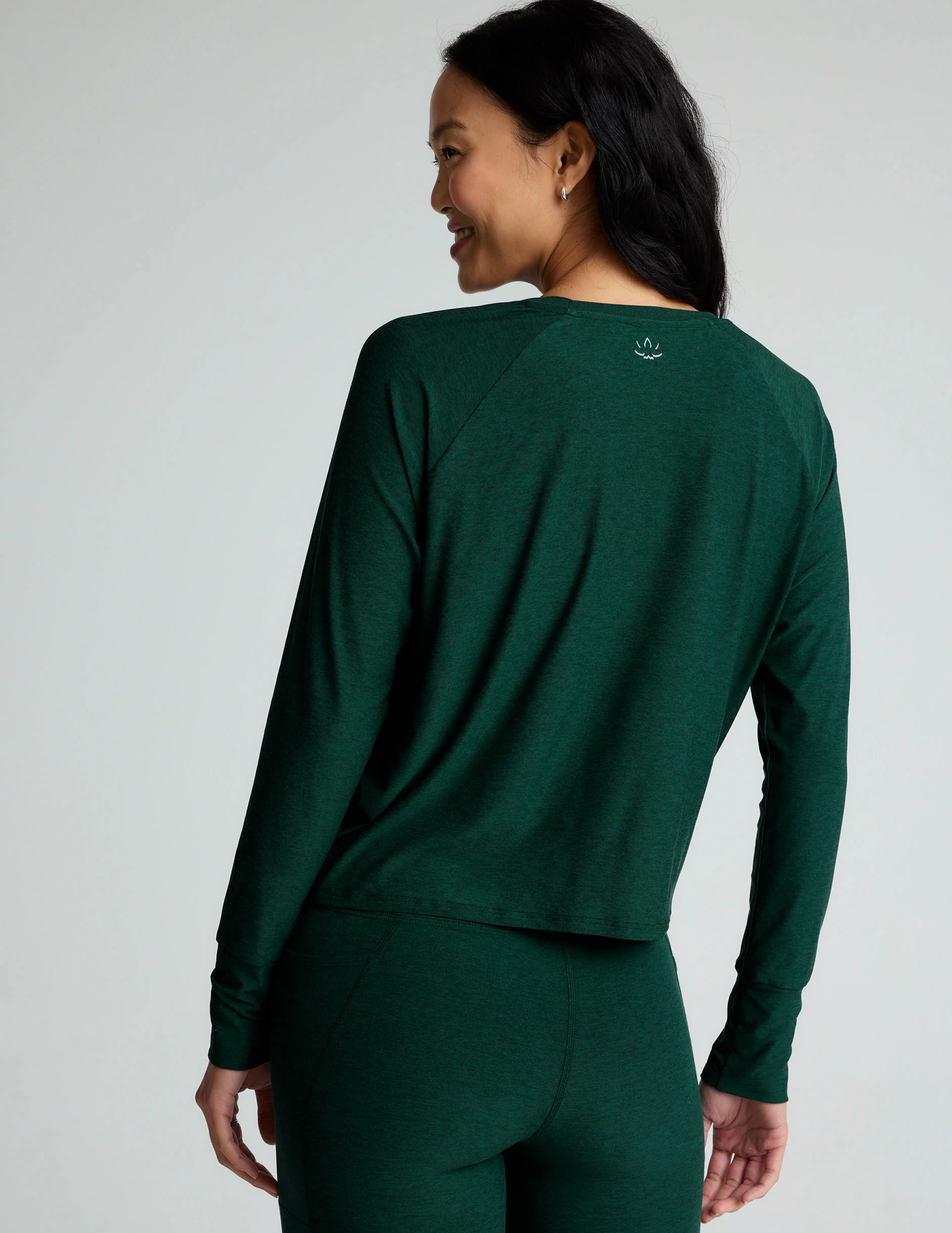 Featherweight Daydreamer Pullover - Onhollan