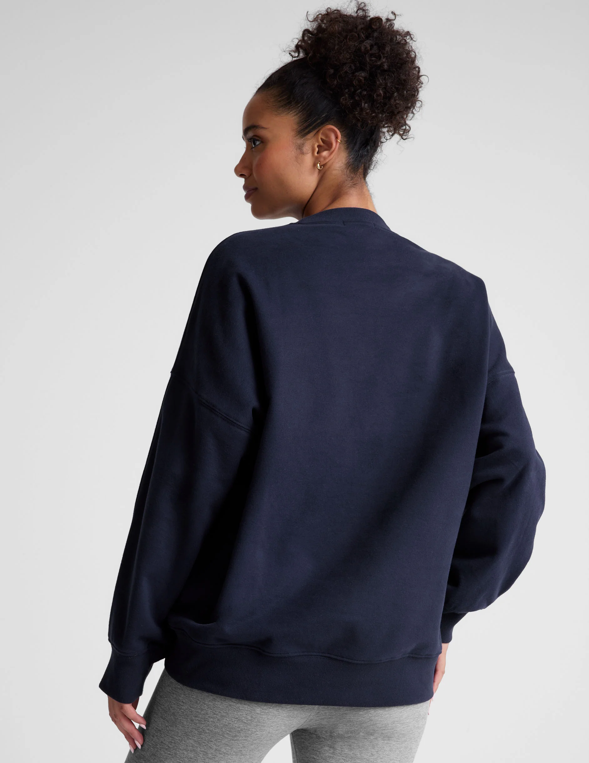 LuxeFleece Oversized Sweatshirt - Onhollan