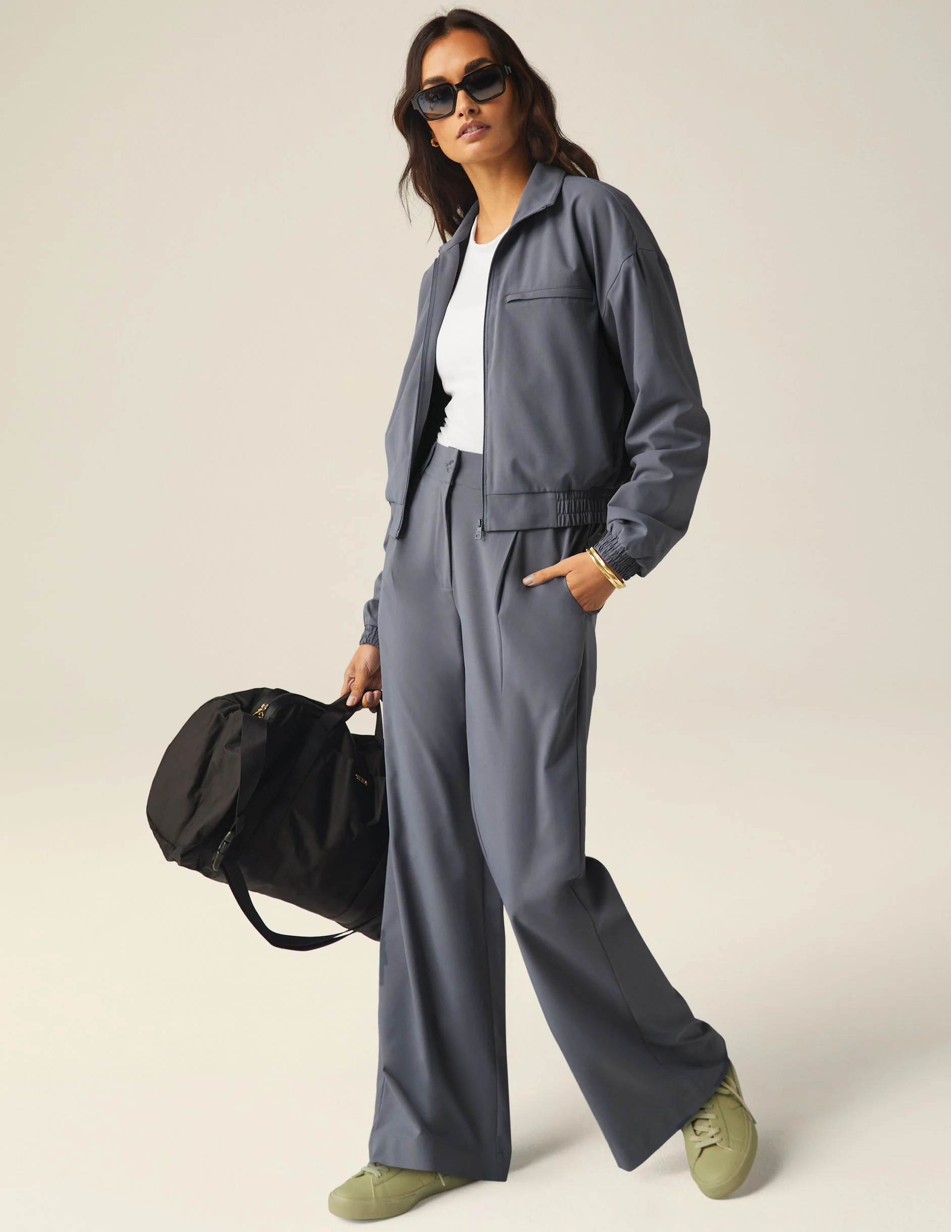 Status Pocket Sleeve Cropped Jacket - Onhollan