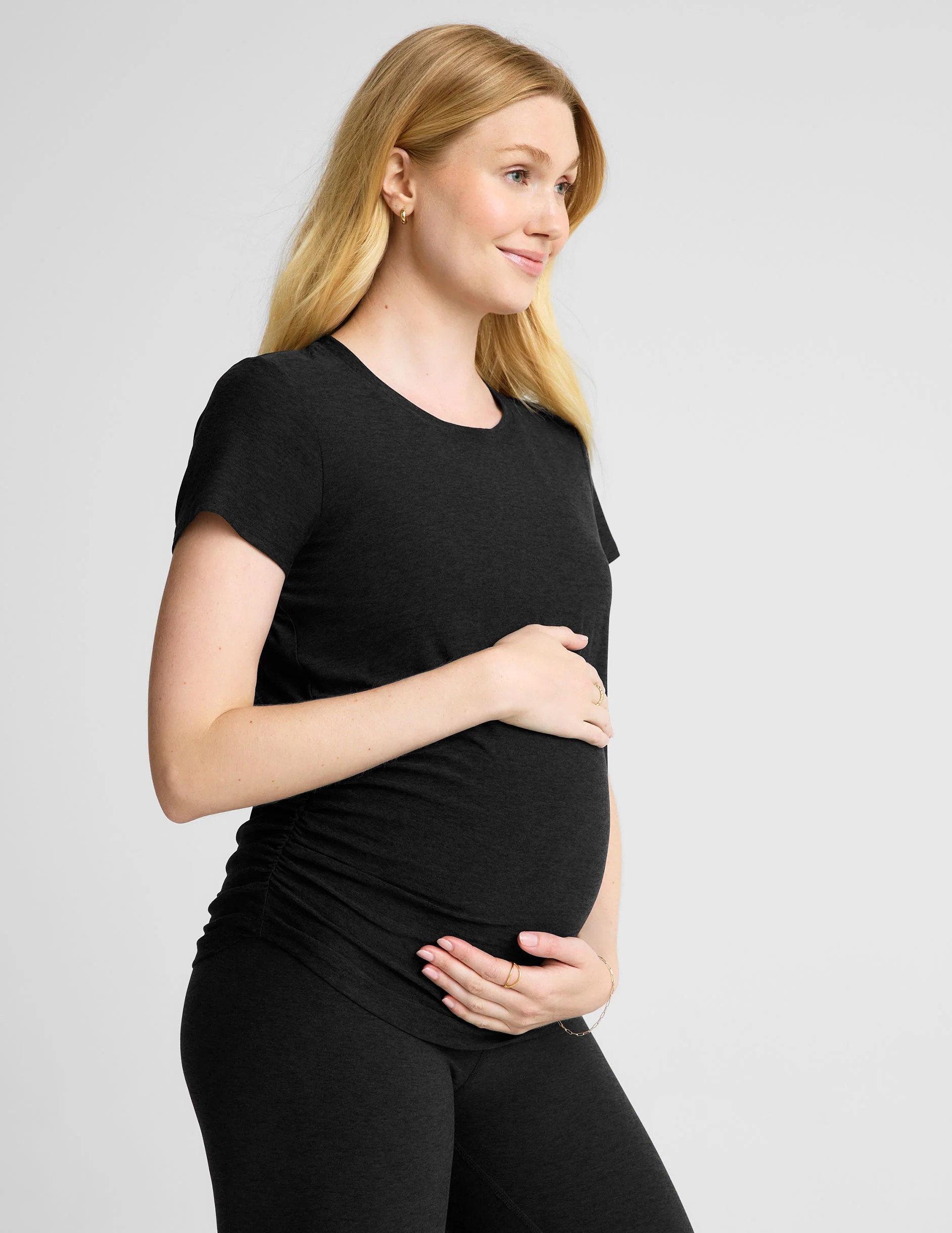 Featherweight One & Only Maternity Tee - Onhollan