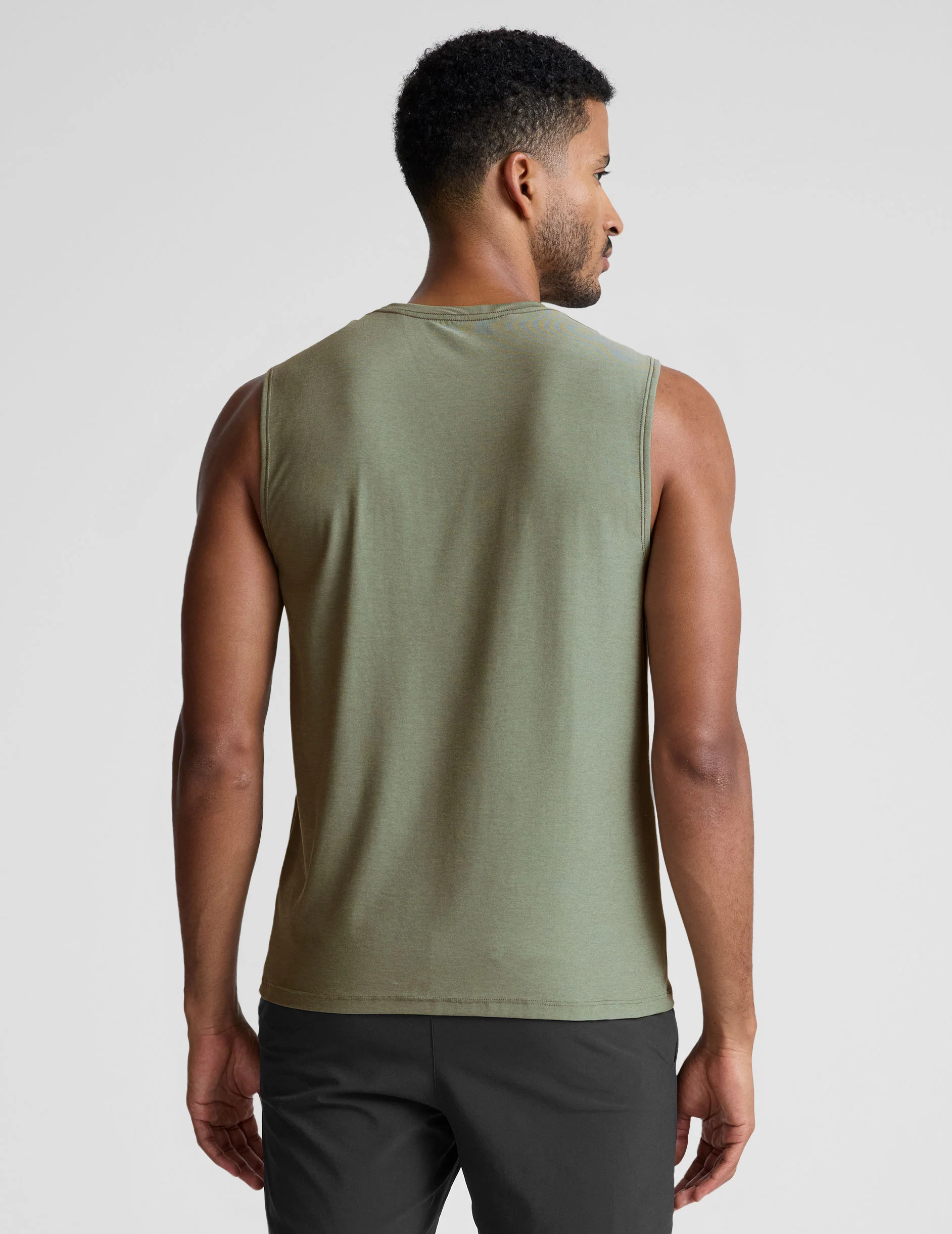 Featherweight Freeflo Men's Muscle Tank 2.0 - Onhollan