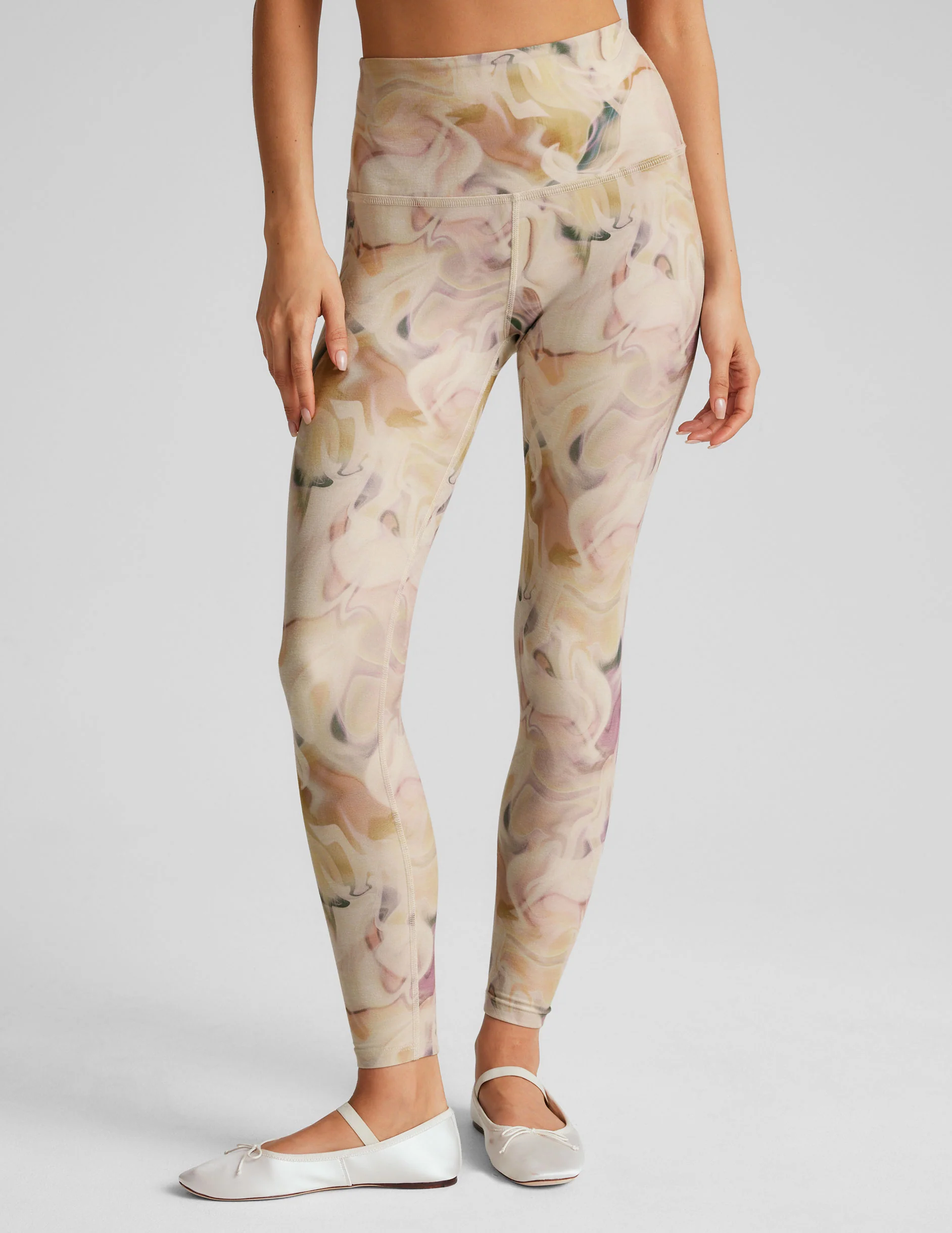 Earthen Swirl SoftMark High Waisted Midi Legging - Onhollan