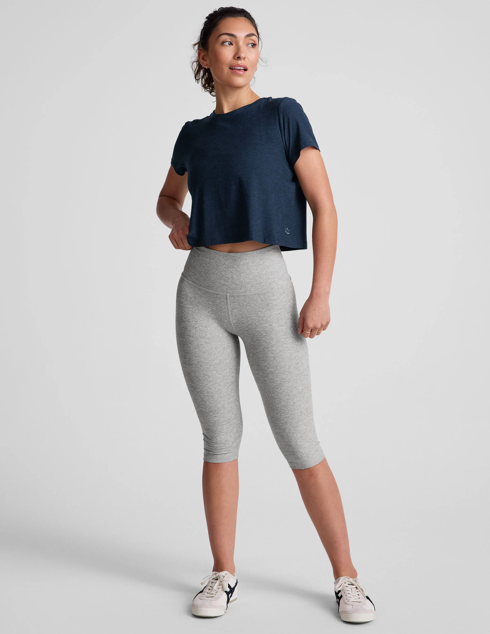 Featherweight Supreme Cropped Tee - Onhollan