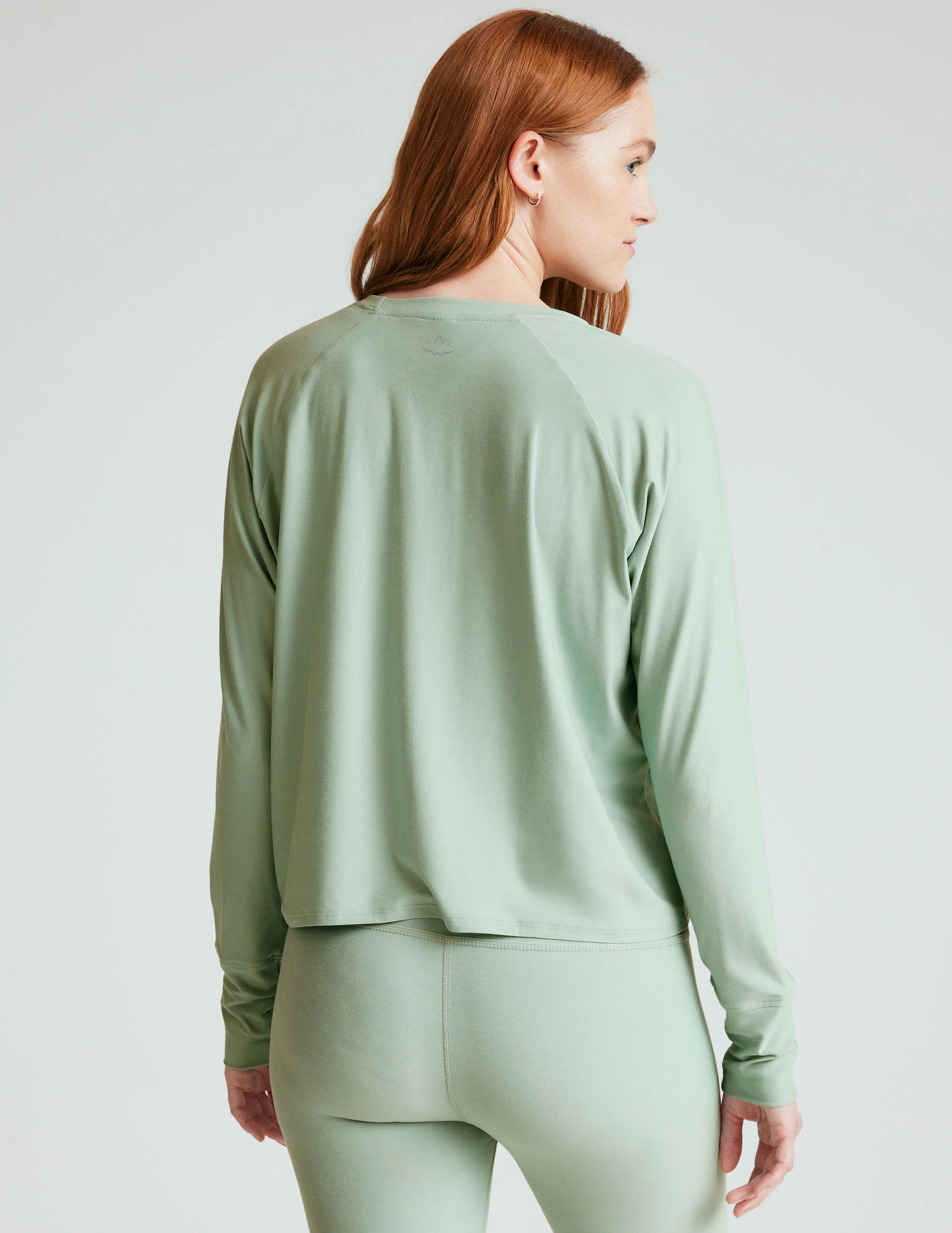 Featherweight Daydreamer Pullover - Onhollan