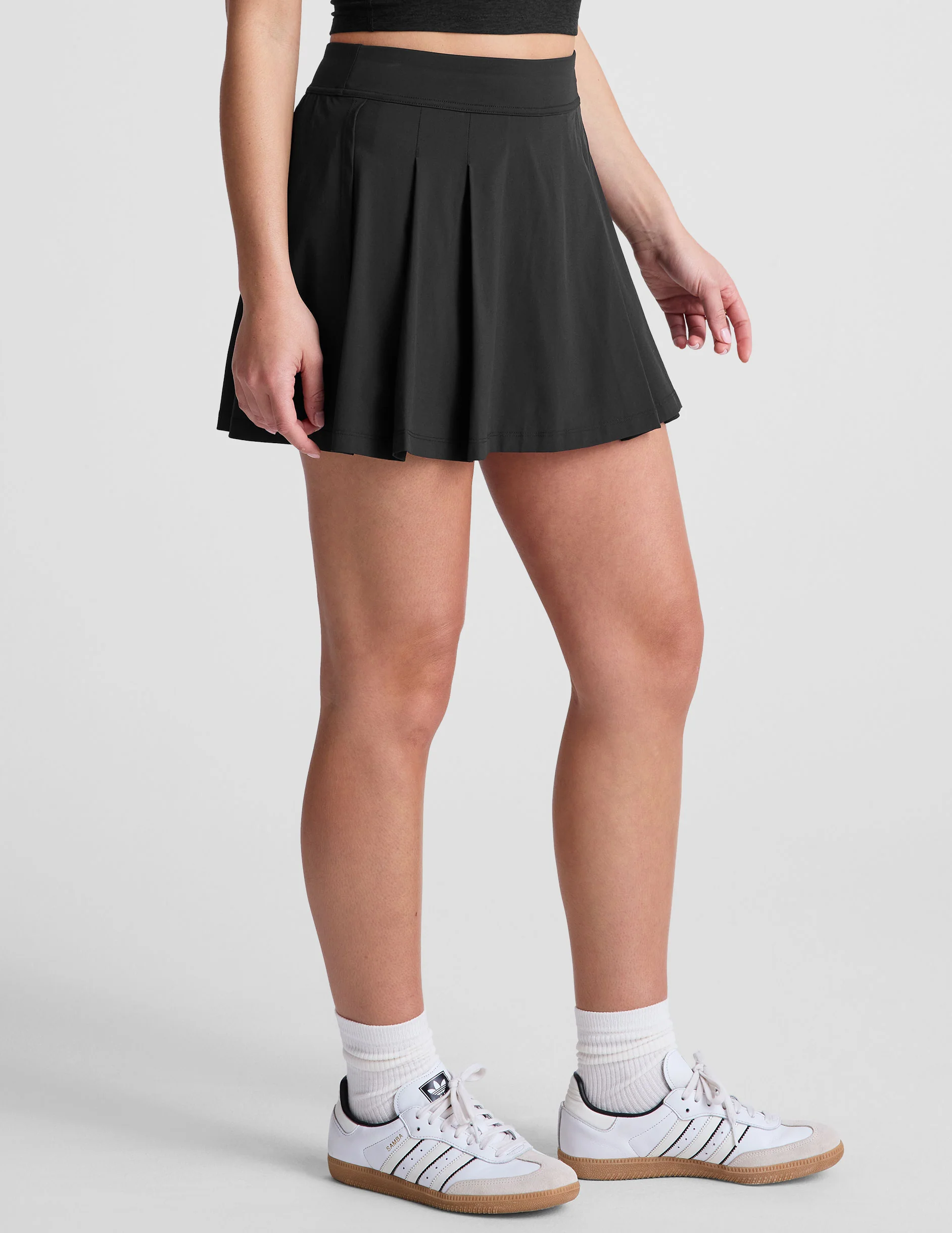 Score Pleated Skirt - Onhollan