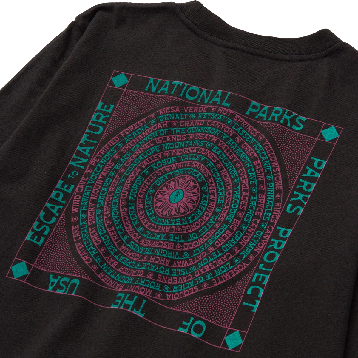 Women's Escape to Nature Boxy Long Sleeve Tee - Onhollan