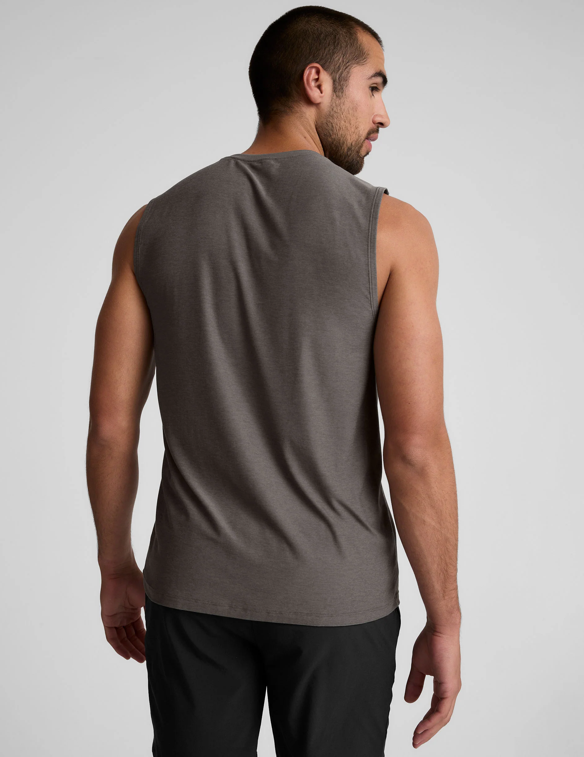Featherweight Freeflo Men's Muscle Tank 2.0 - Onhollan