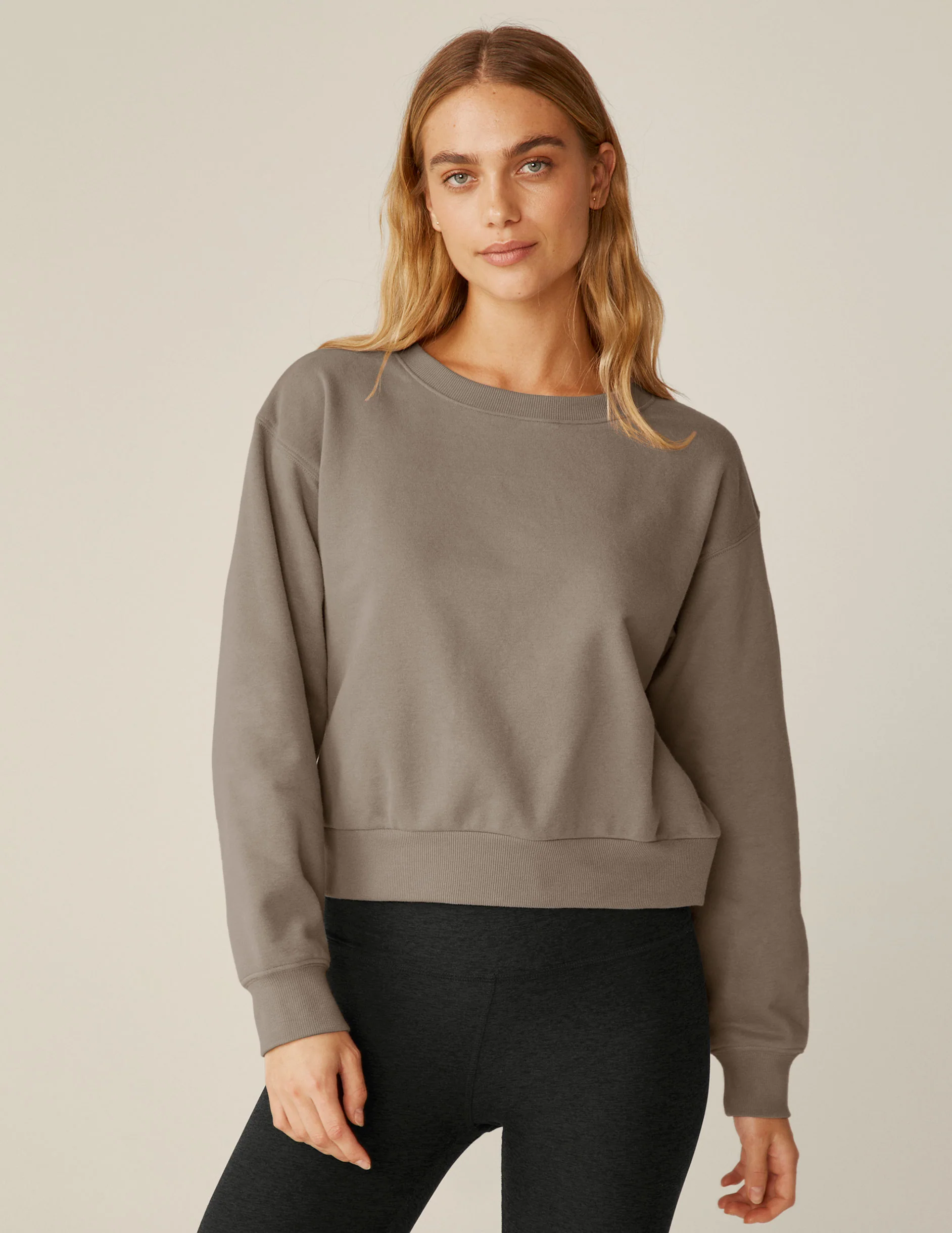LuxeFleece Crewneck Sweatshirt - Onhollan