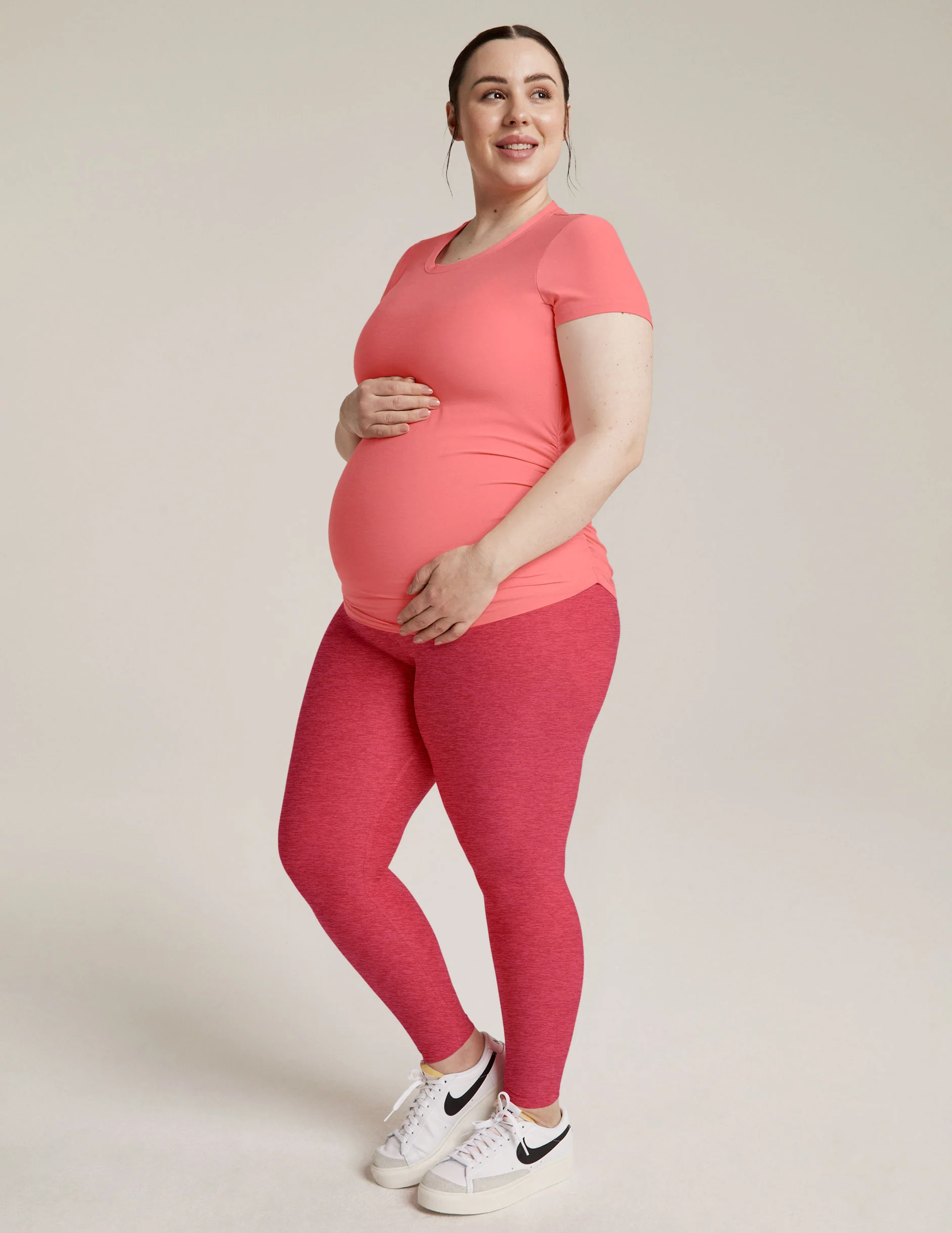 Featherweight One & Only Maternity Tee - Onhollan