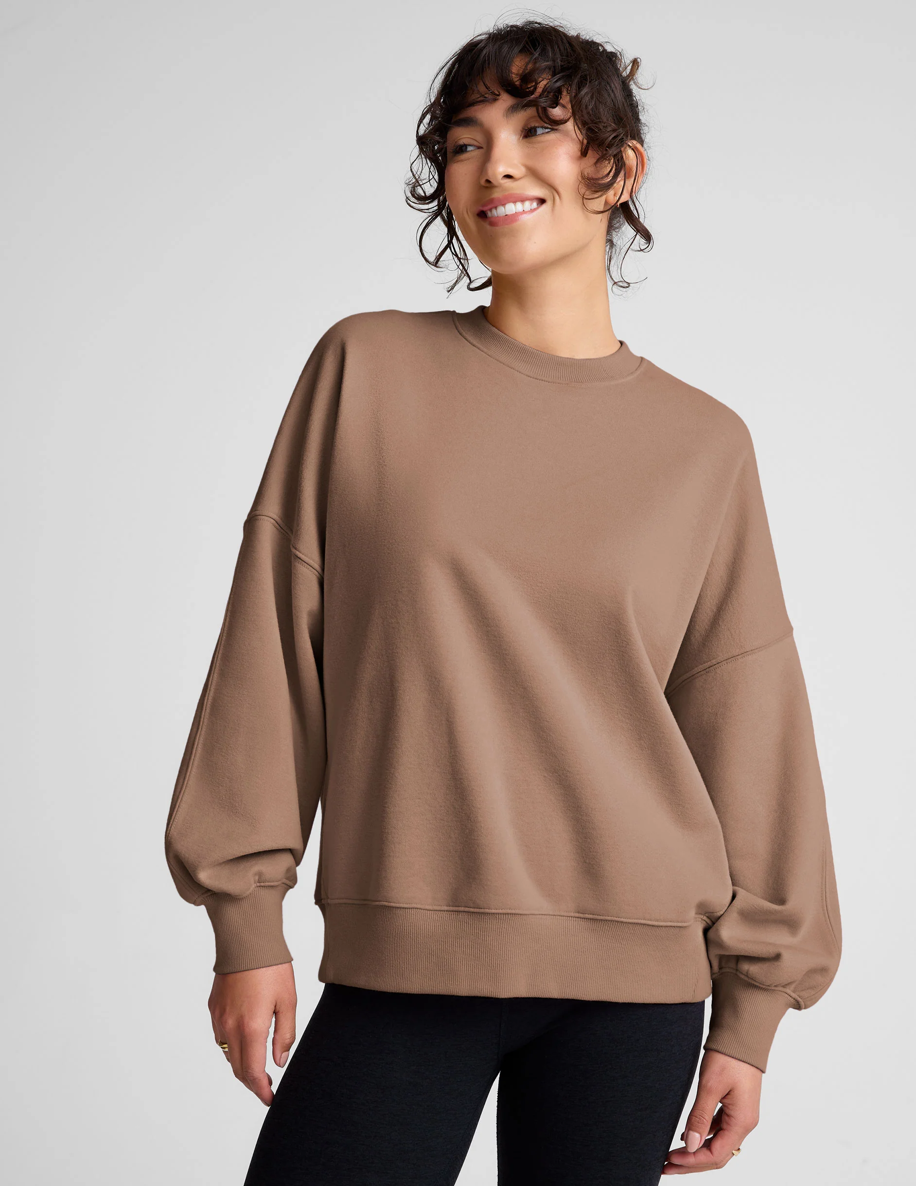 LuxeFleece Oversized Sweatshirt - Onhollan