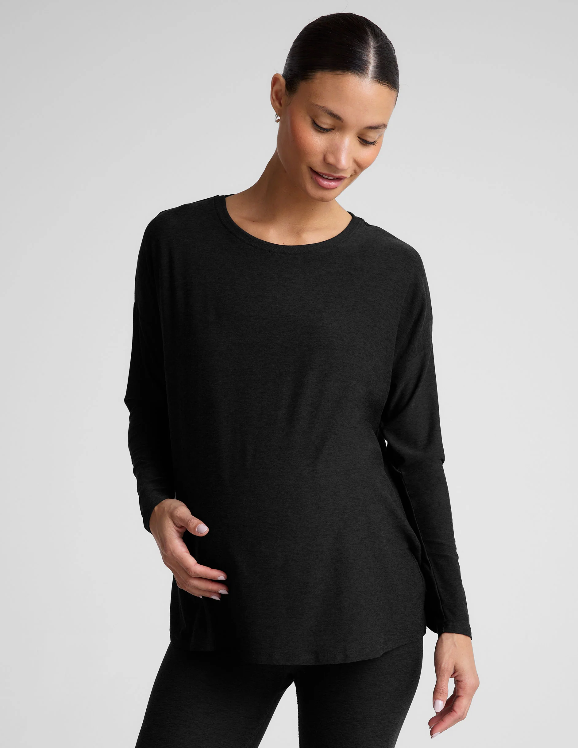 Featherweight Feels Like Home Long Sleeve Maternity Top - Onhollan