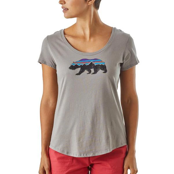 Women's Fitz Roy Bear Organic Scoop T-Shirt - Onhollan