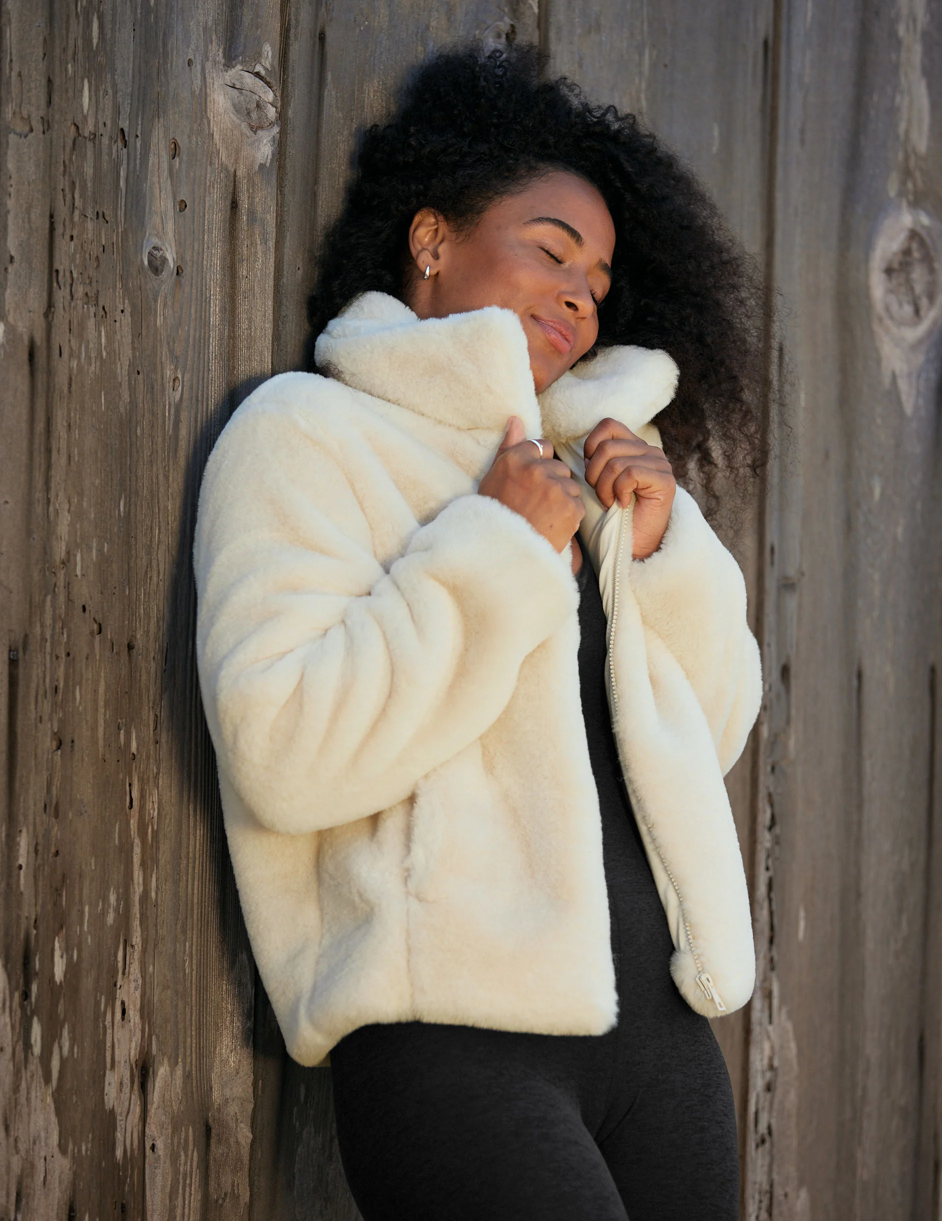 Faux Fur Jacket - Onhollan