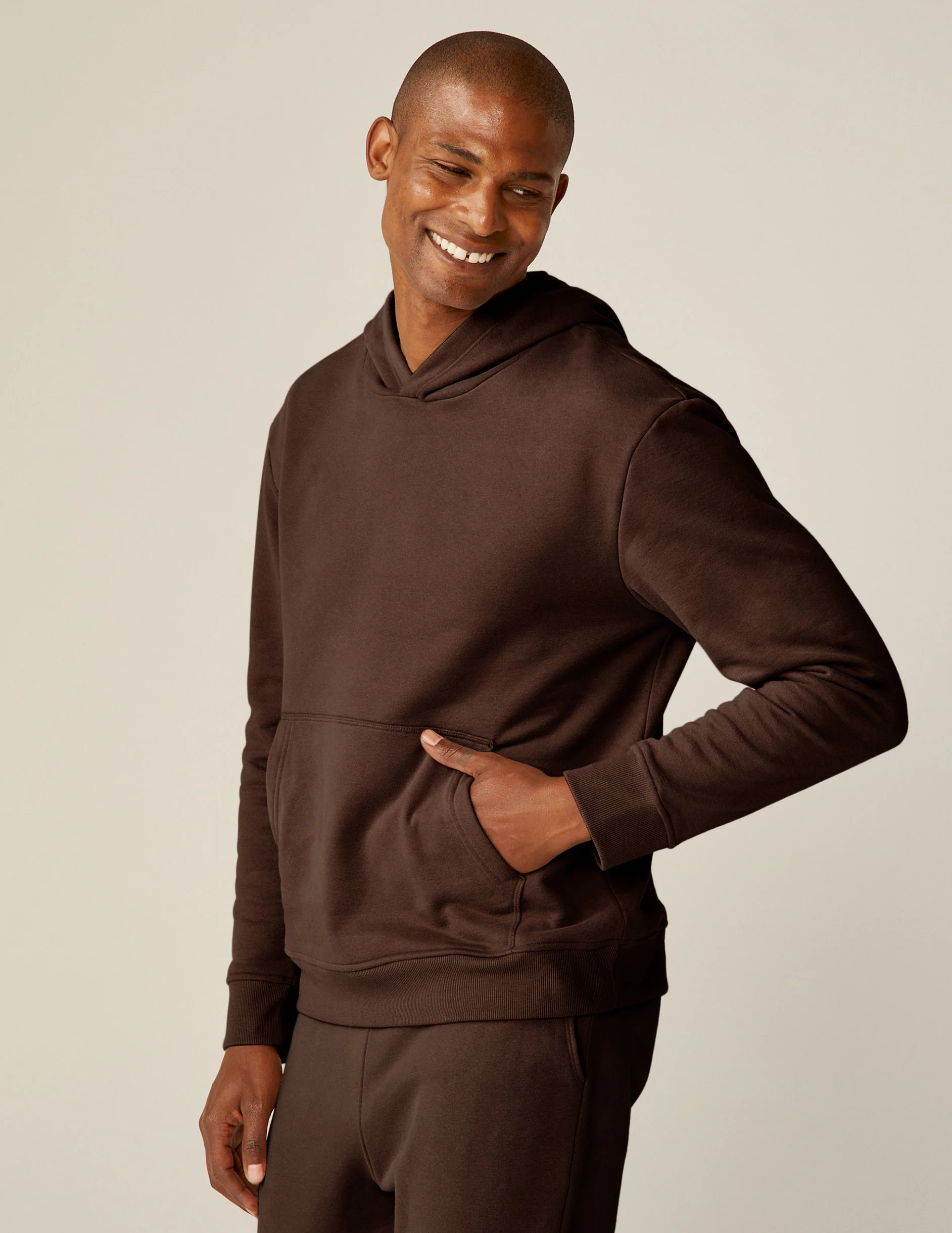 Every Body Hoodie - Onhollan