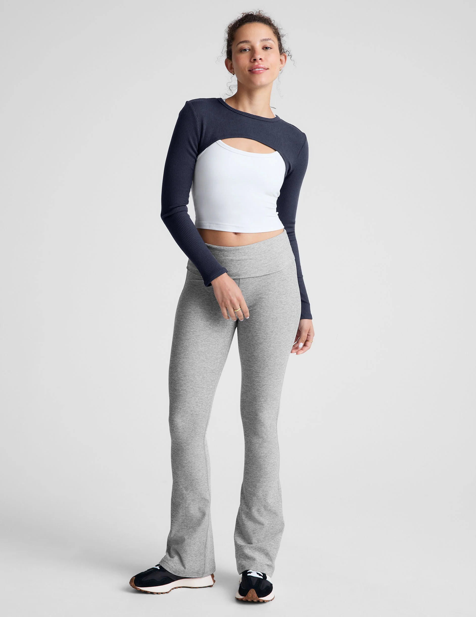 Formation Shrug - Onhollan