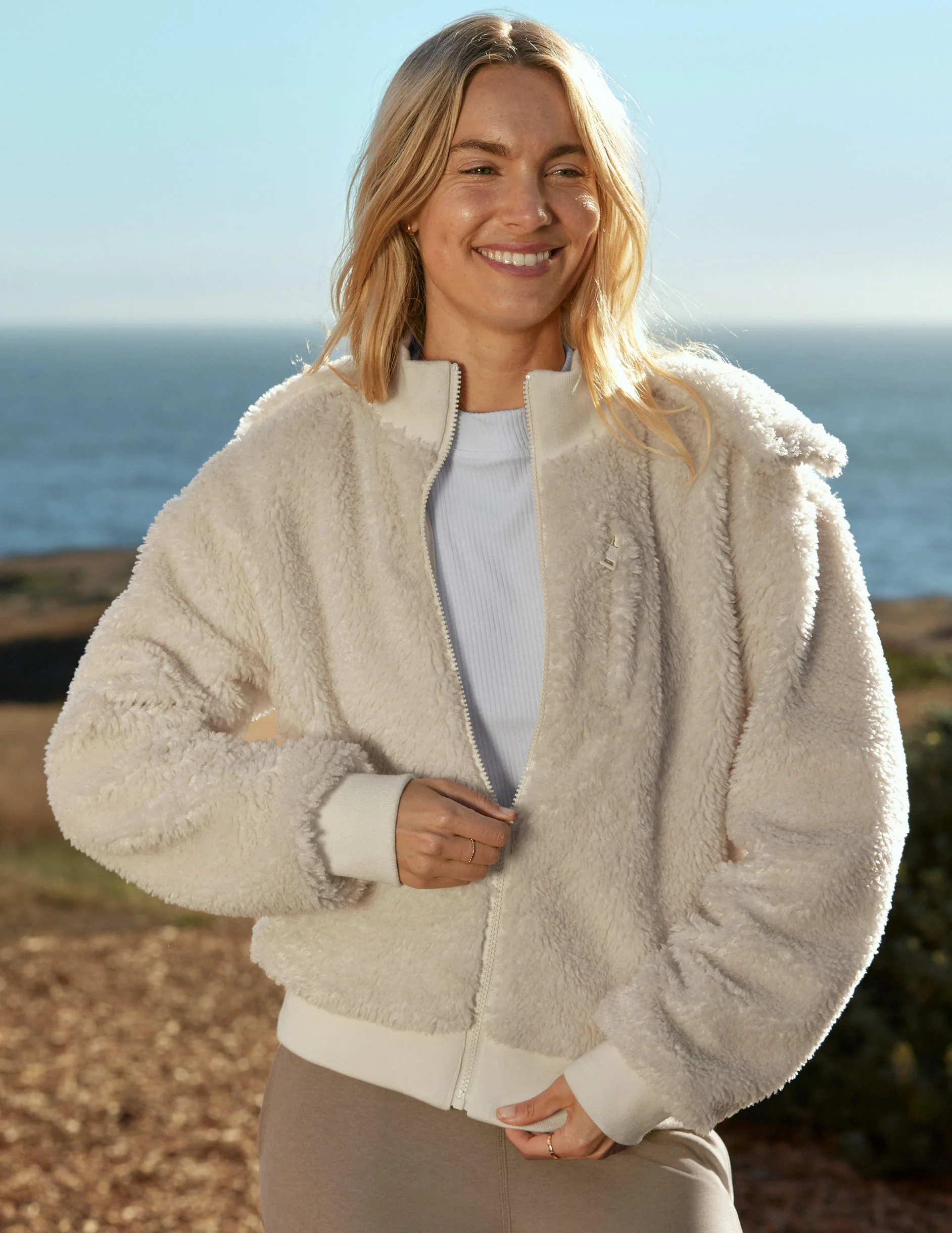 Ultra Cozy Fleece Jacket - Onhollan