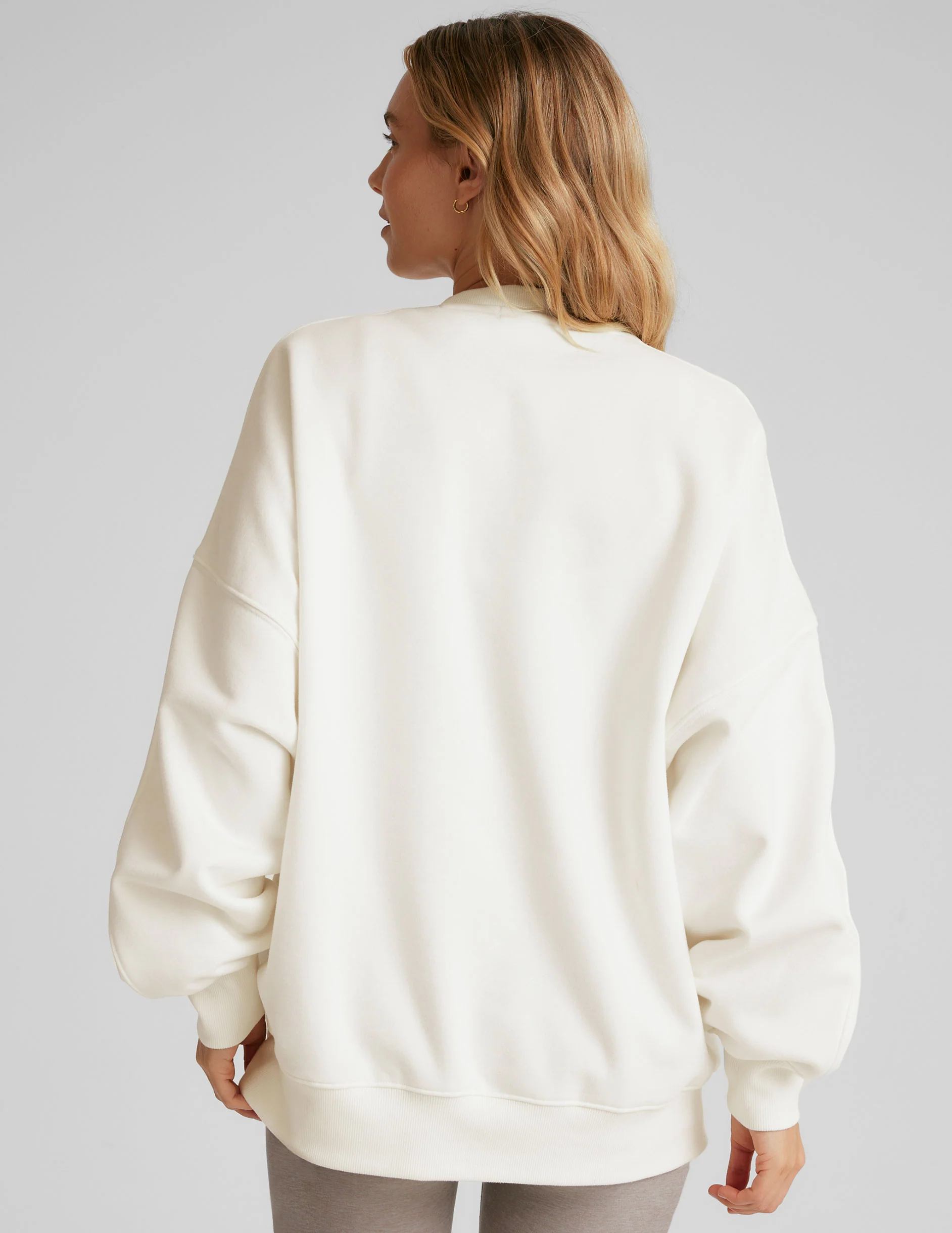 LuxeFleece Oversized Sweatshirt - Onhollan