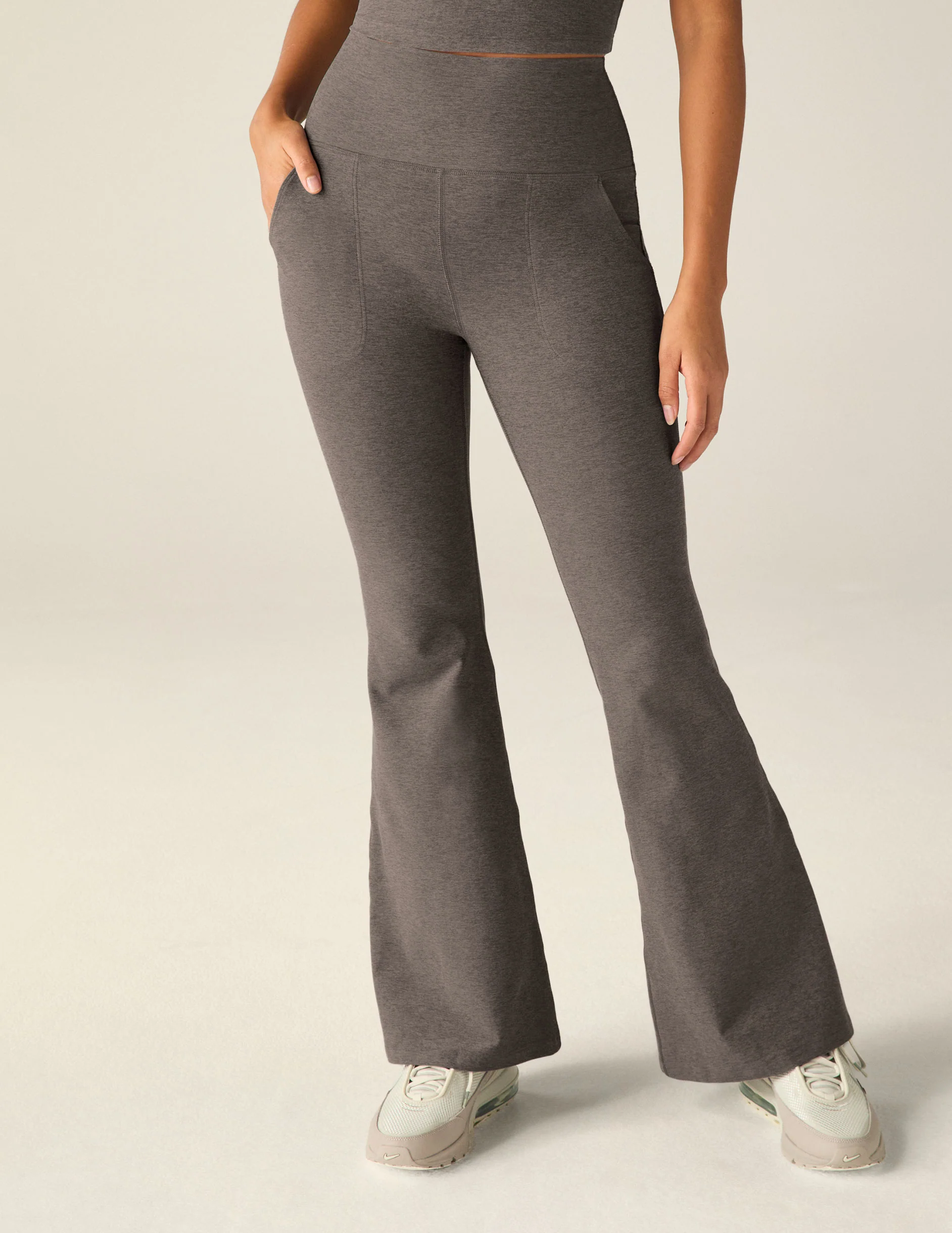 Spacedye All Day Flare High Waisted Pant - Onhollan