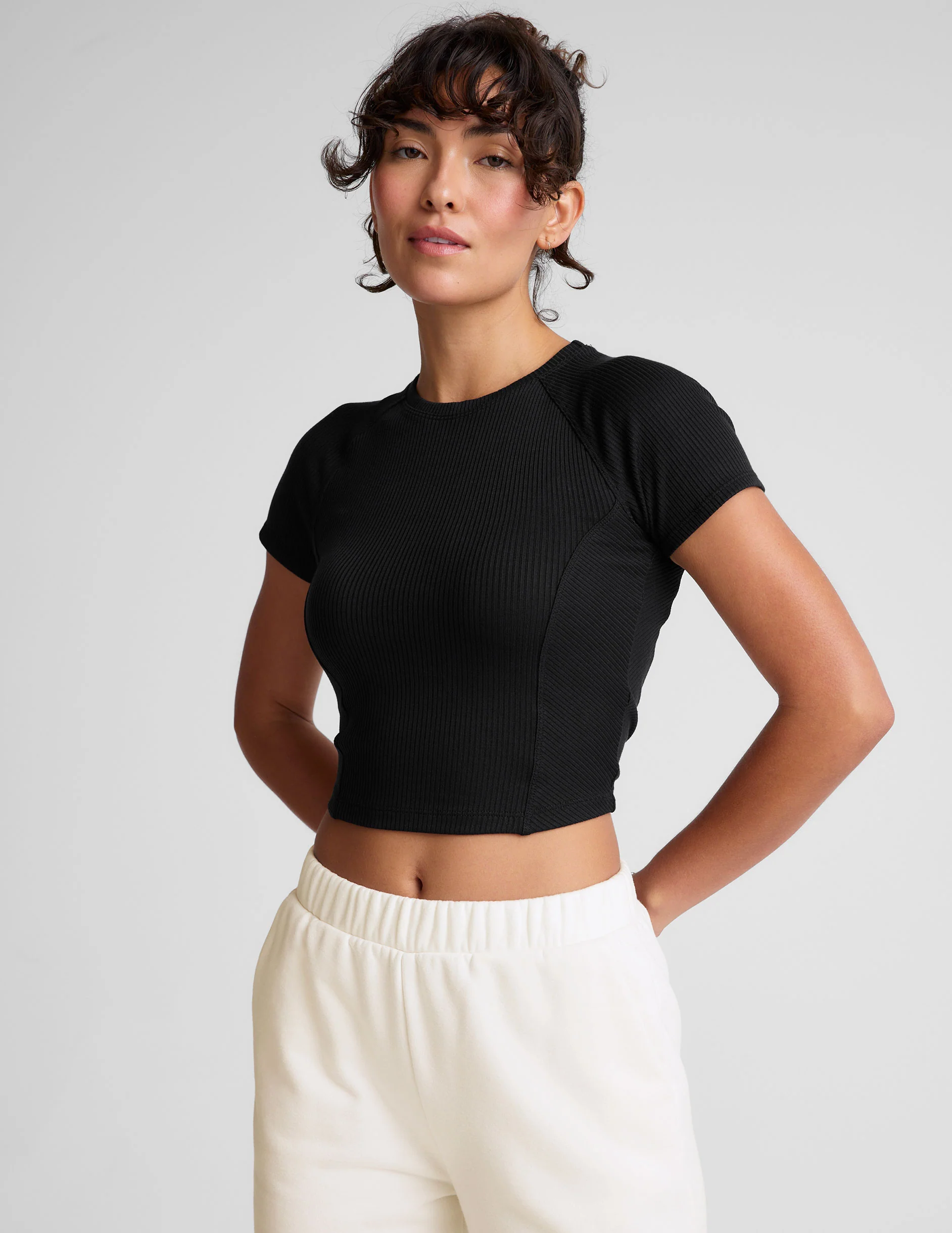 Silhouette Cropped Tee - Onhollan