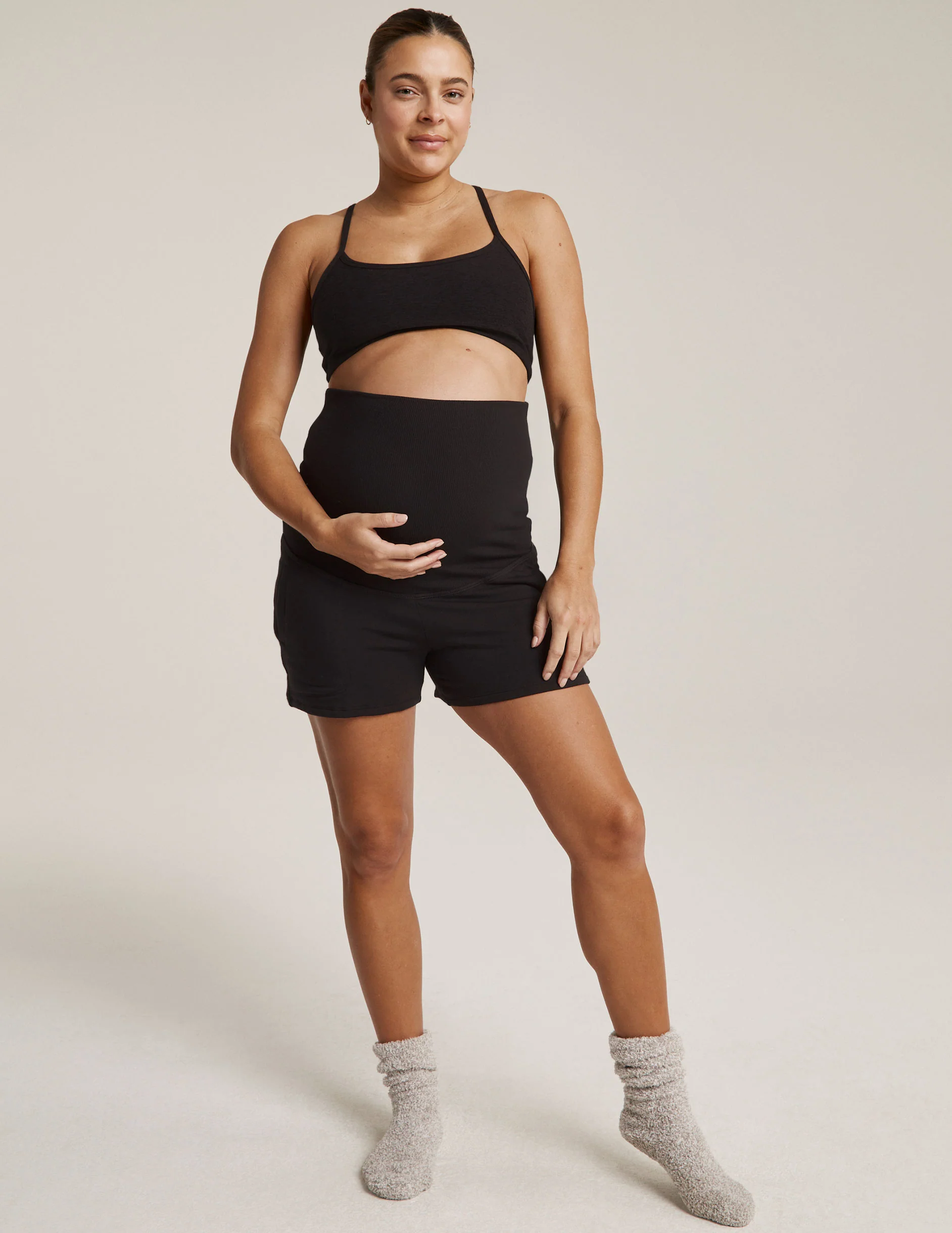 Foldover Maternity Short - Onhollan
