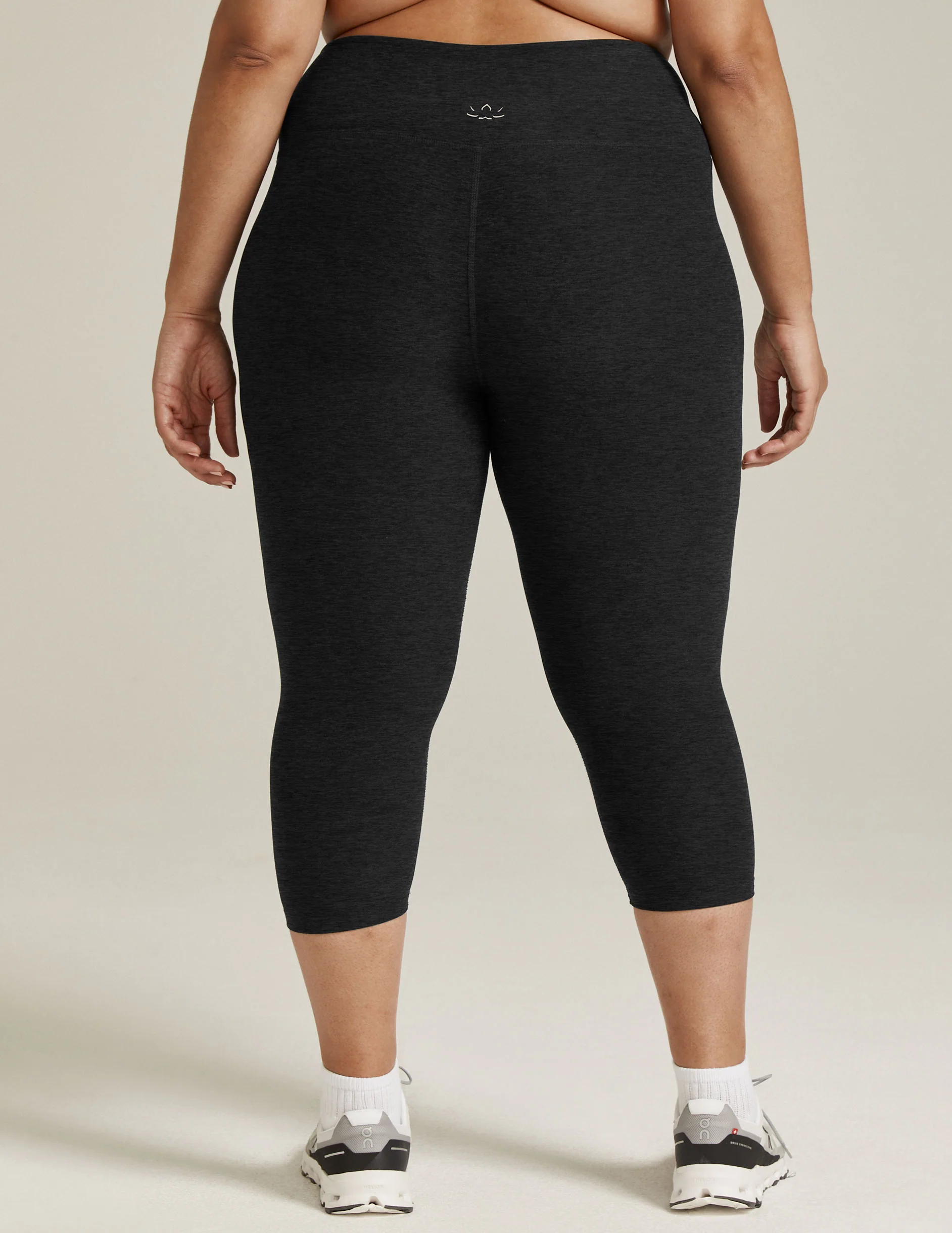 Spacedye Walk And Talk High Waisted Capri Legging - Onhollan
