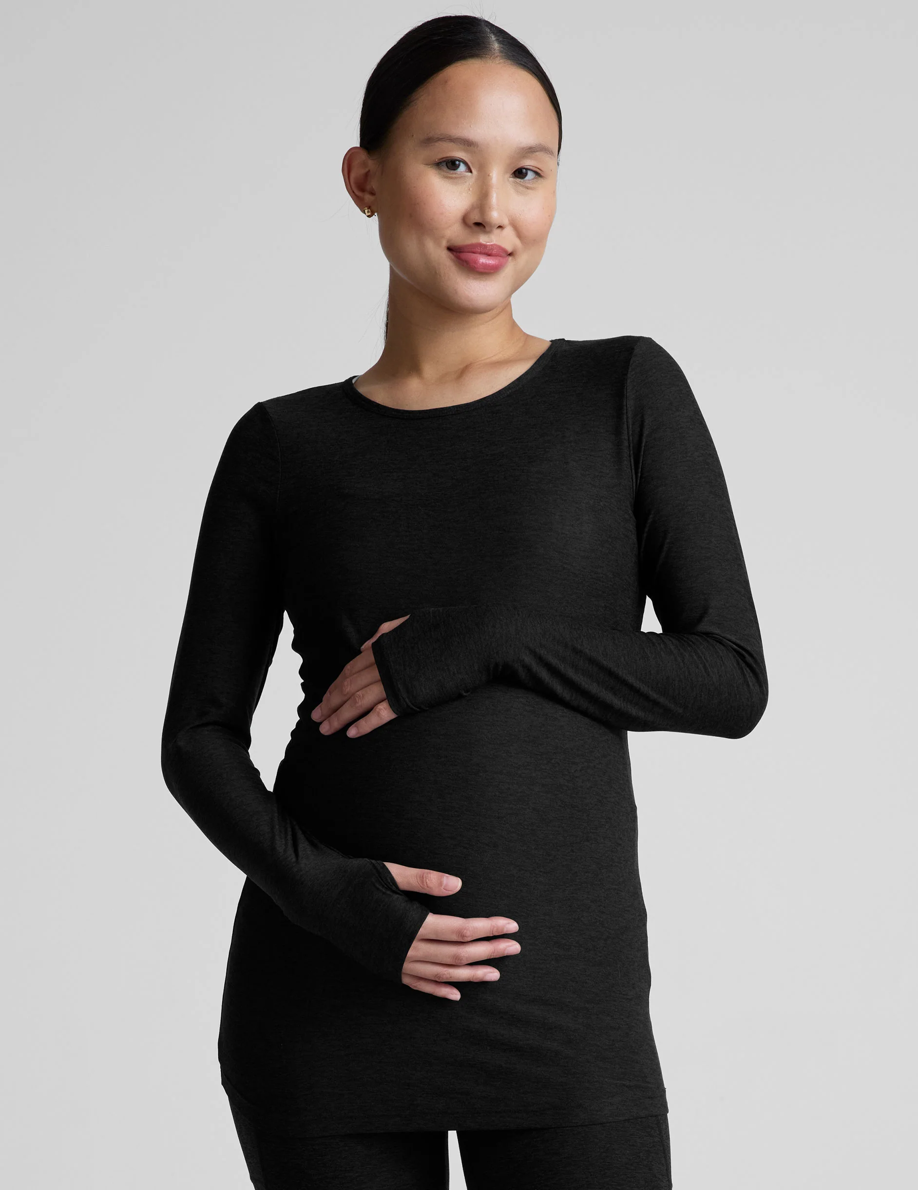 Featherweight Count On Me Maternity Crew Pullover - Onhollan